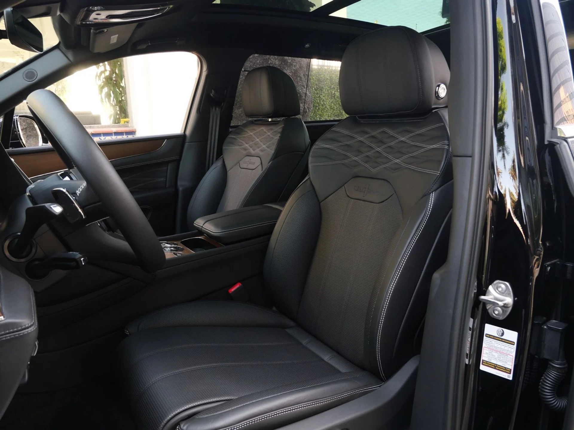 mph016_4022410445_01e908483488a3c2920b1993ceb97325x_3a8363f4c1