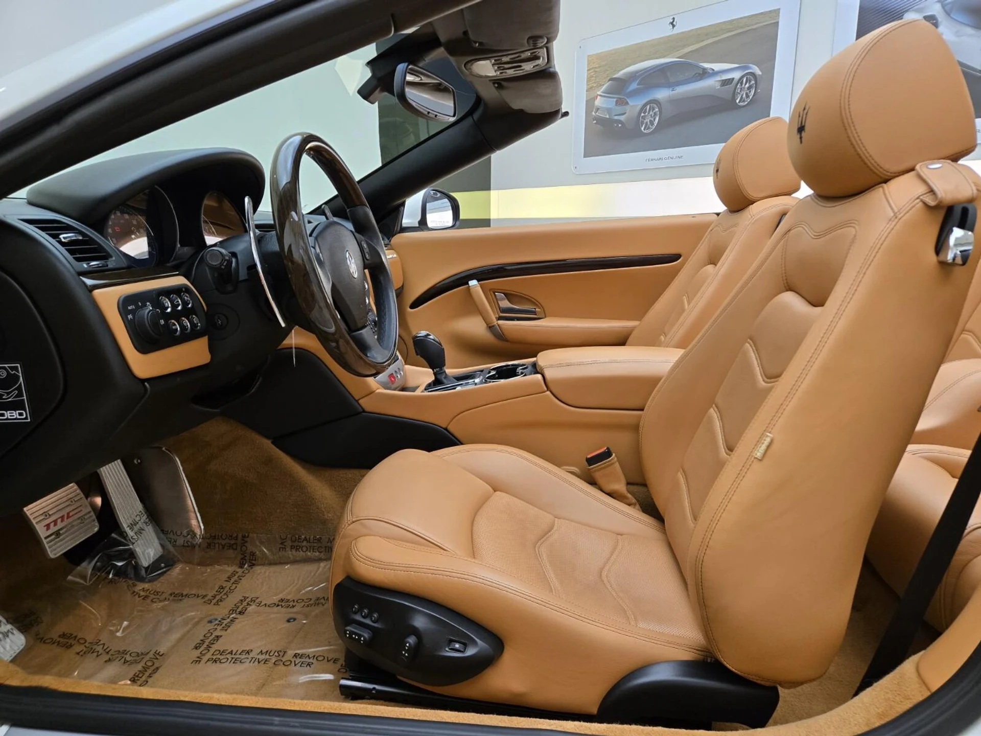 mph016_403244442_Used_2013_Maserati_Gran_Turismo_Sport_1762328741_bacd9bfc96