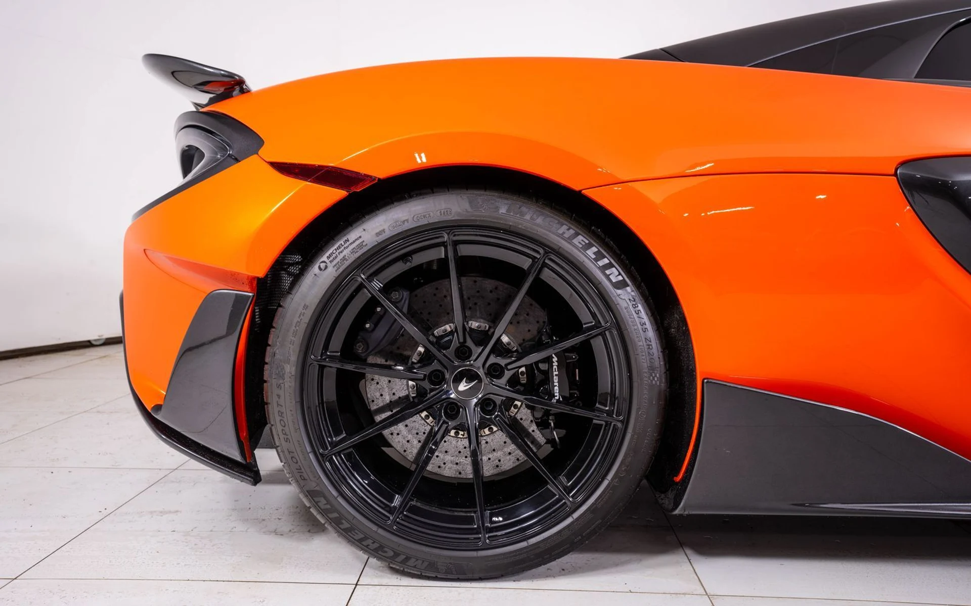 mph016_4032898333_36bc97b87afe7da34cd5293d864dd31cx_fbf9d6498d