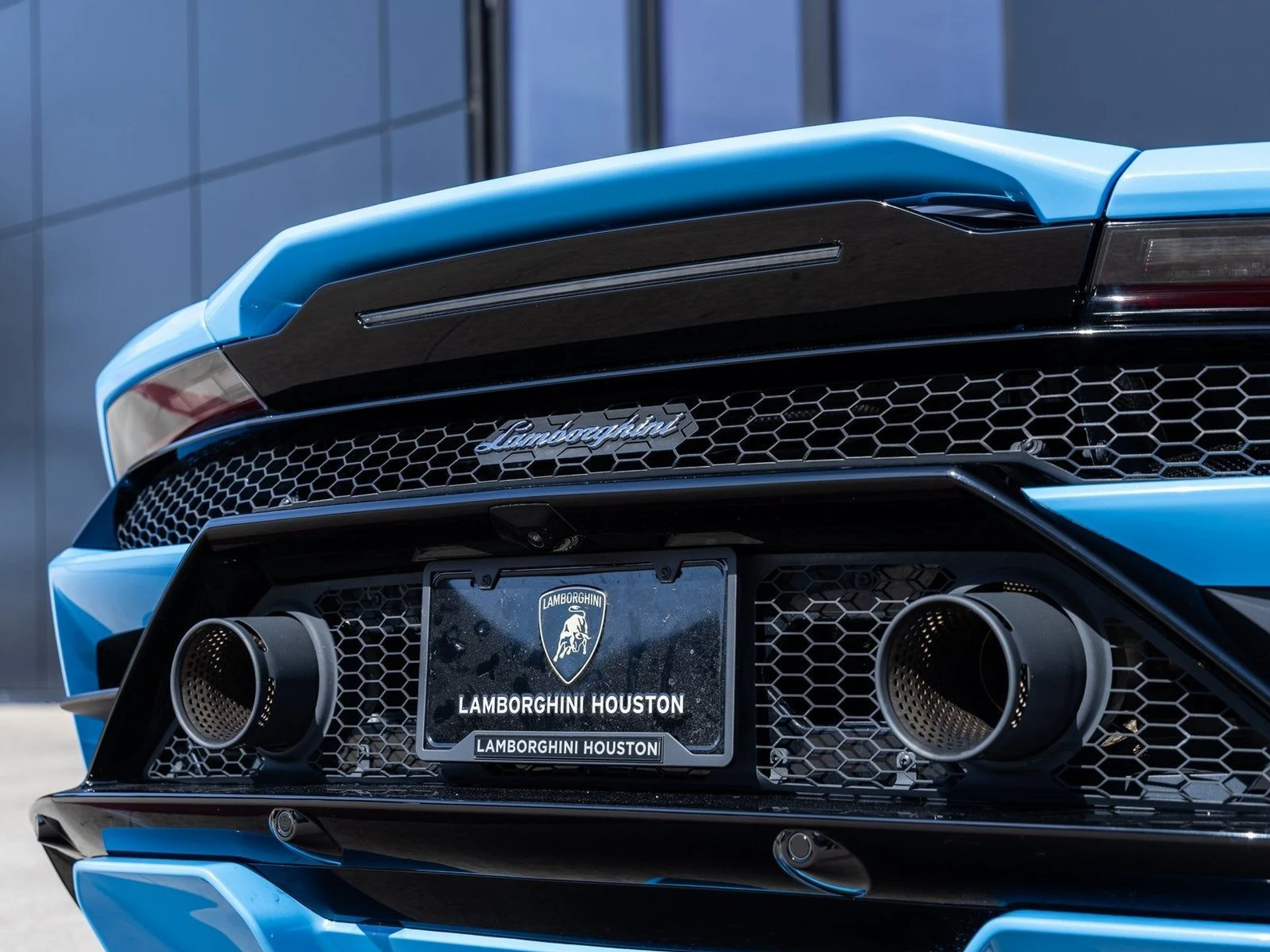 mph016_4034692396_17_f587a3b52f