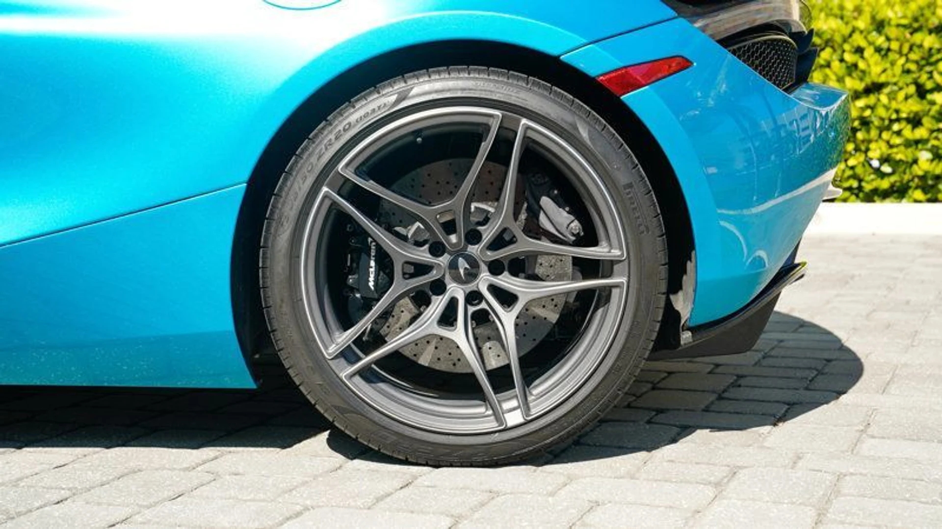 mph016_404337970_22949521_17_800_abe935a1d8