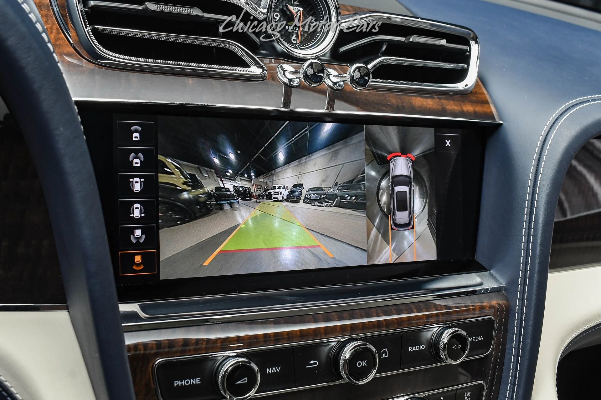 mph016_4044552935_13300_p17_l_145f7c3ef9