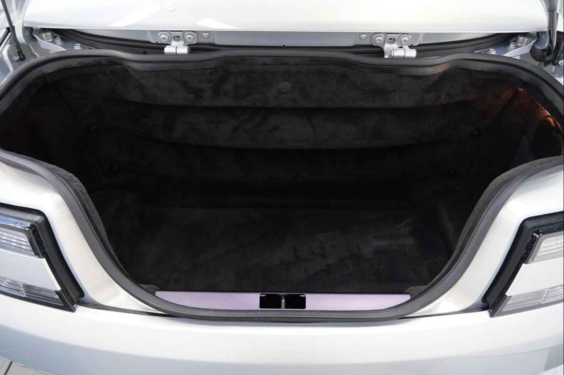 mph016_4044619791_REB_Gt_B_Ujk_X_Oh_Onx_PR_Rxks_FI_28_Q_e6693995fc