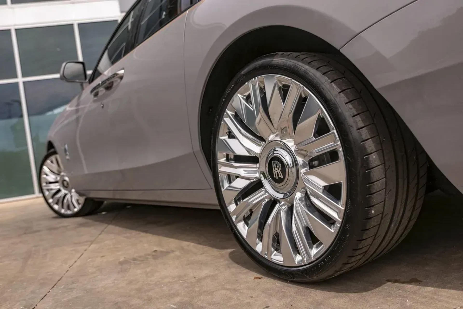 mph016_4044716447_208db7f2579f498b835d9447ffa20b30_e32f7b73d2