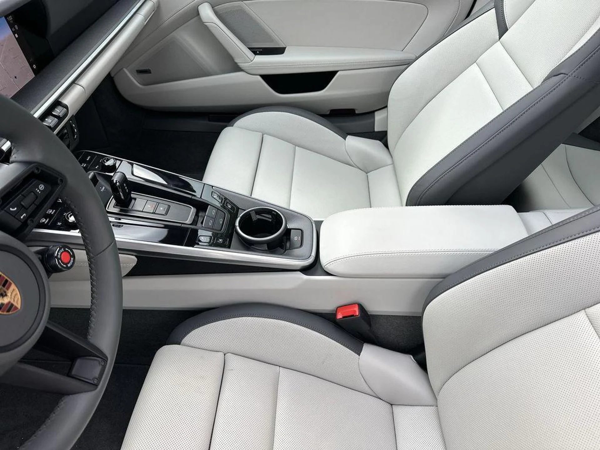 mph016_4046360391_teu_YGY_1rv_Bfs_P7au0sl3i7qf_Td0_9a53f11a5b