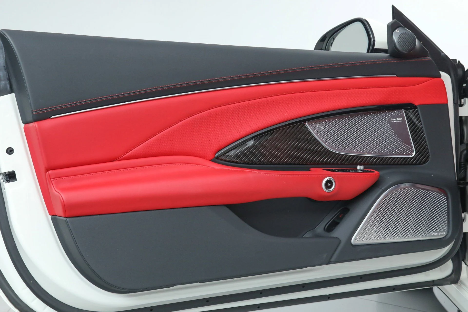 mph016_4048218688_1c2b929658c19c1b33e0069bd4f3bde5_939dc5a9cf