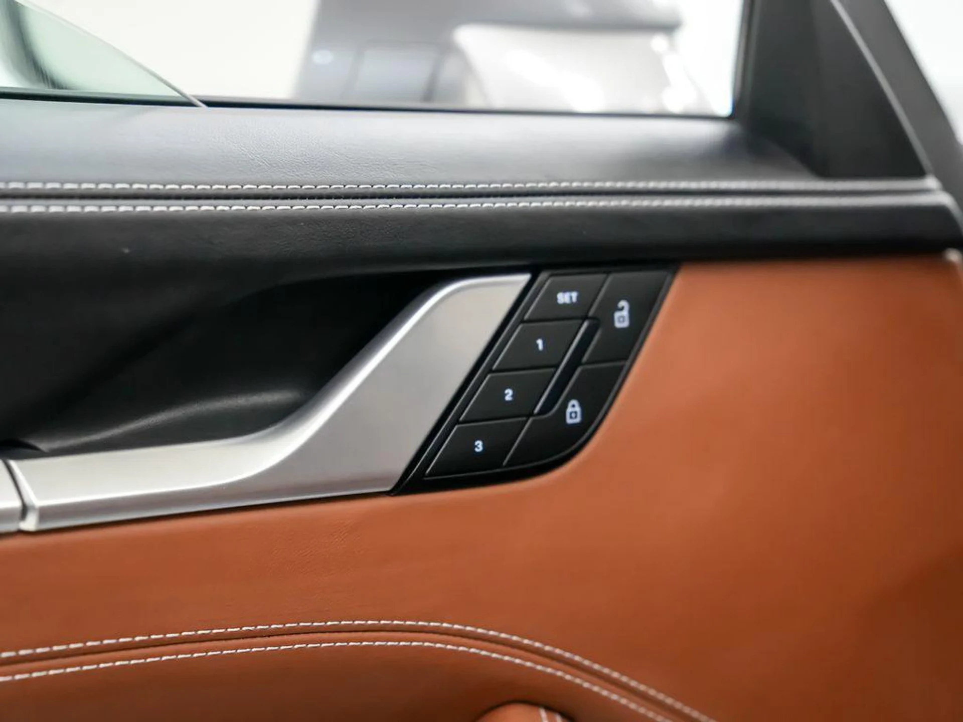 mph016_4052757724_B1ml4_Xde4_Co_Zt_Epu_Ff_CN_4_Jlmhb_I_d440825927