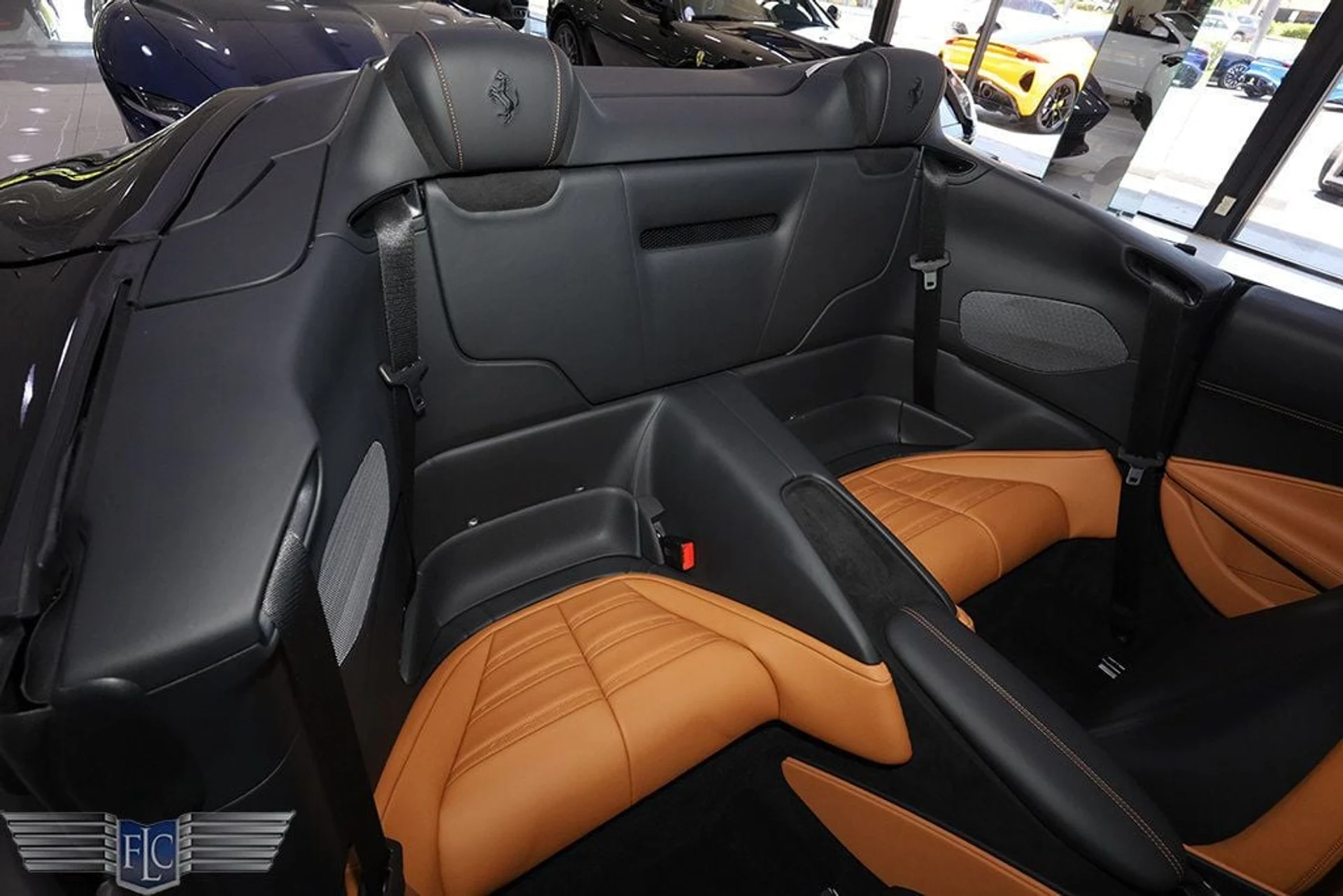 mph016_4053637813_used_2025_ferrari_roma_spider_convertible_6305_22870557_17_1024_711a629f12