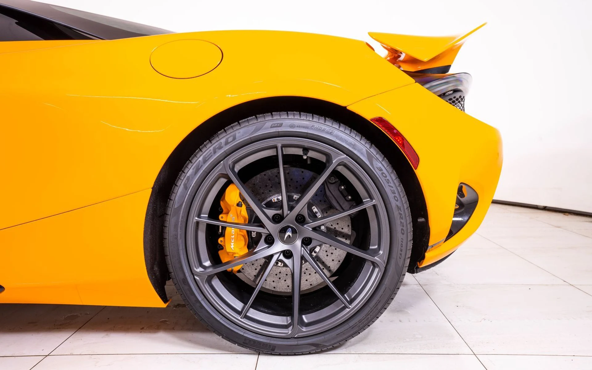 mph016_4055356808_854ed7b9af0784bfbed969d8cc5cf81bx_400f4abb14