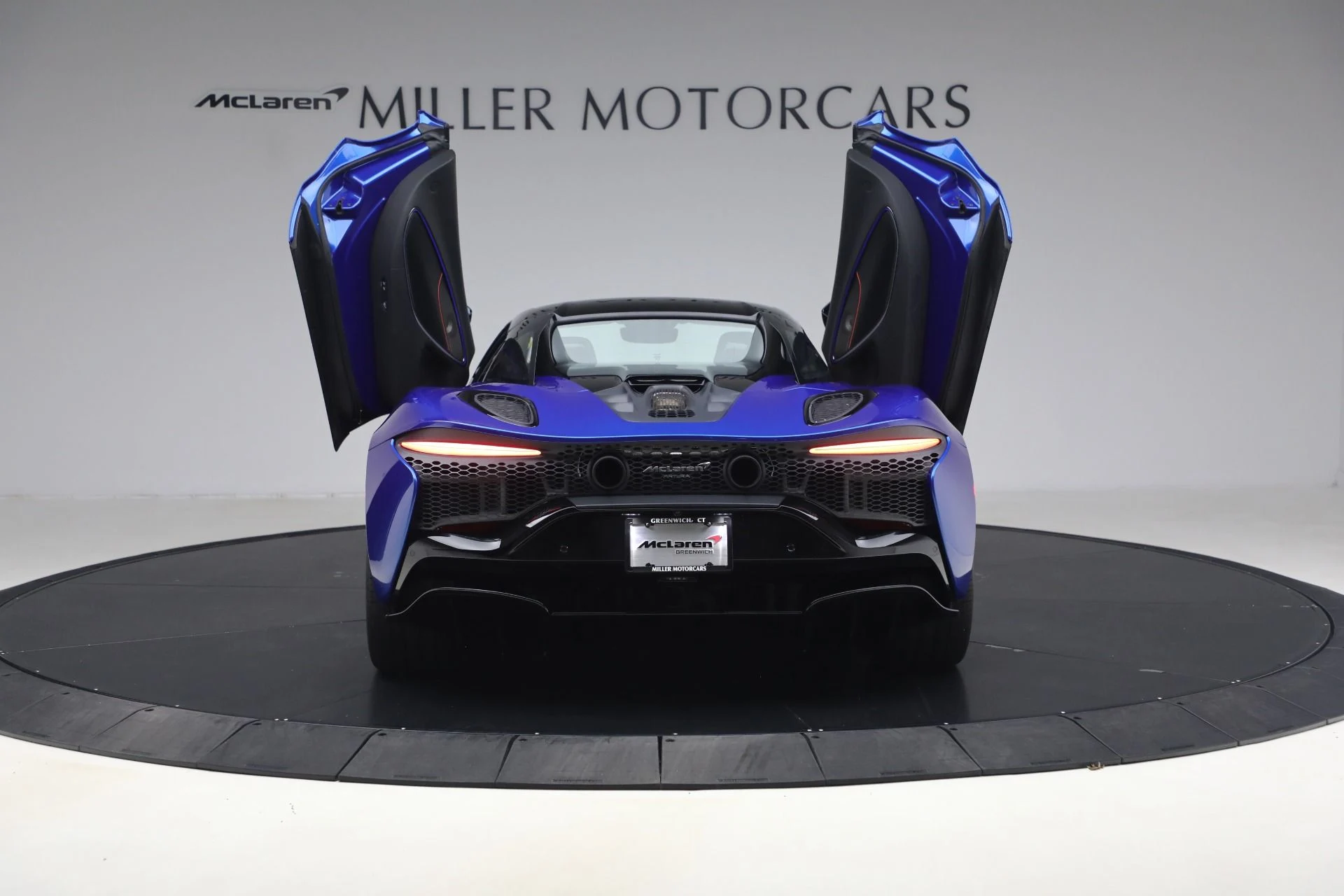 mph016_405837784_Used_2025_Mc_Laren_Artura_Spider_Tech_Lux_879d5fd1c5