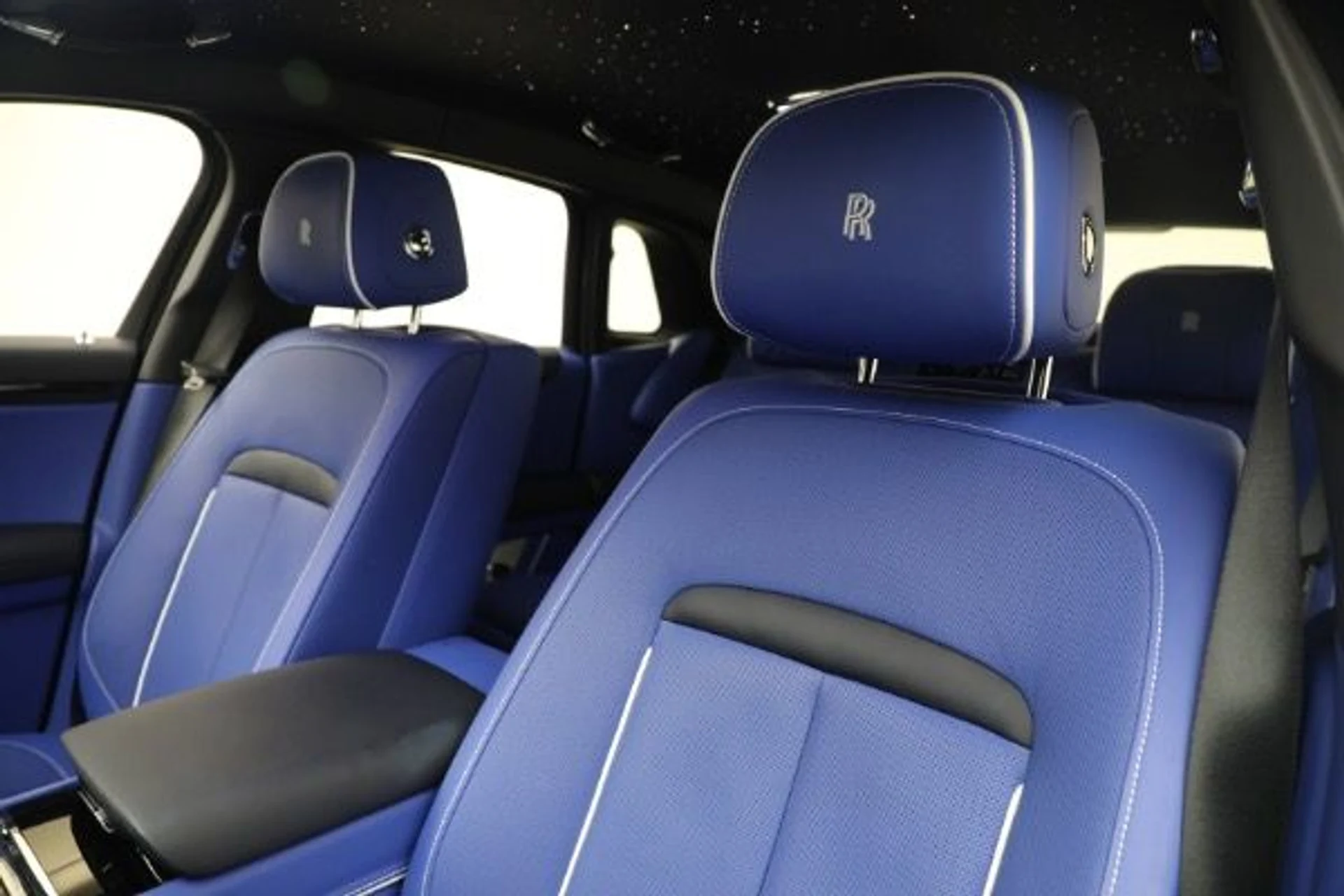 mph016_4063903292_Used_2022_Rolls_Royce_Ghost_126f51b7f0