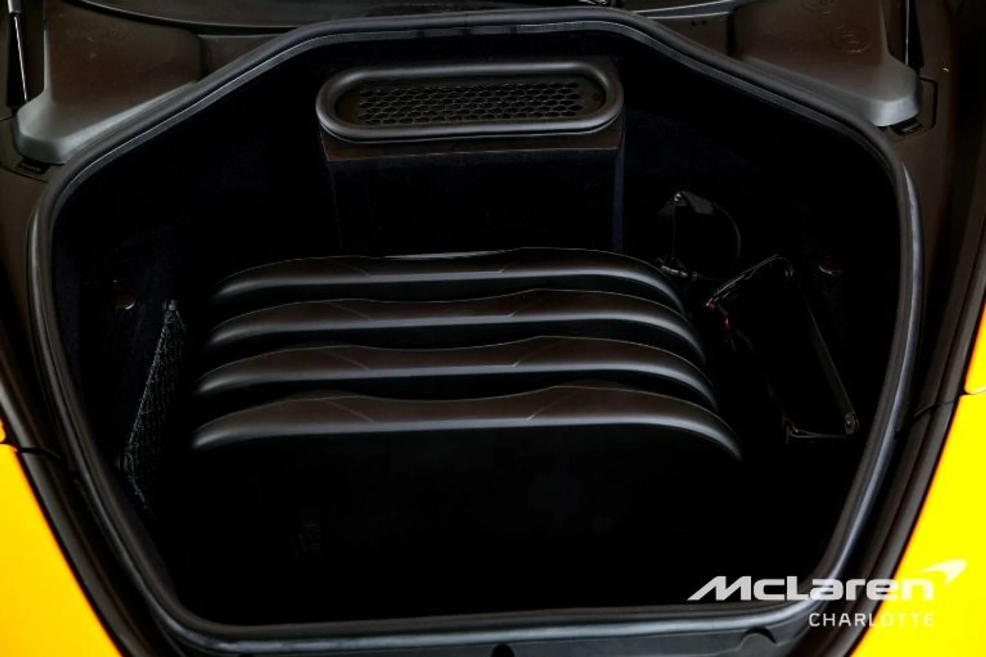 mph016_4066439448_Used_2024_Mc_Laren_750_S_Spider_54d36b3623
