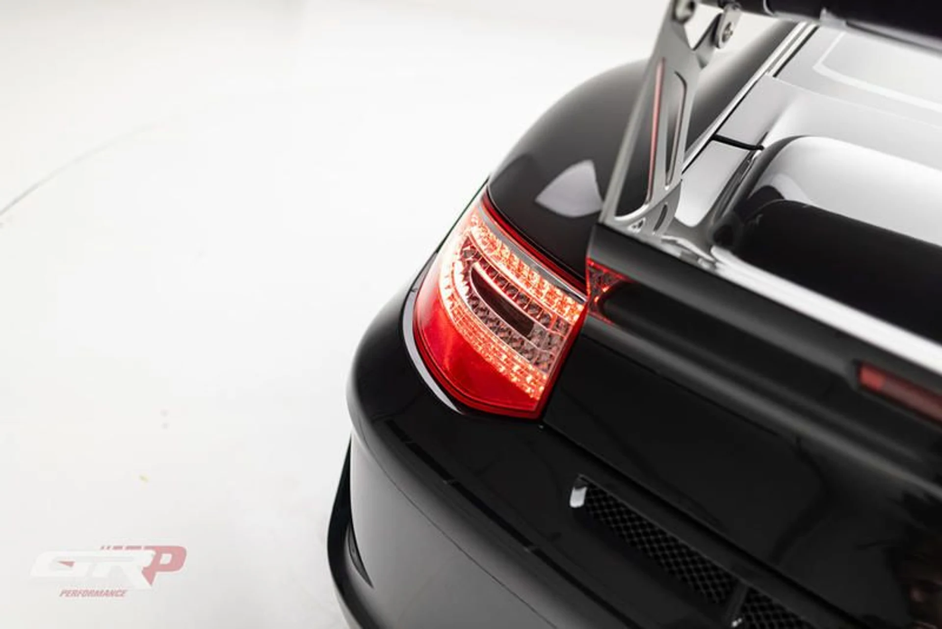 mph016_4068408891_B262_D973_0995_463_E_BBC_2_0210_ACA_32673_d3011d1530