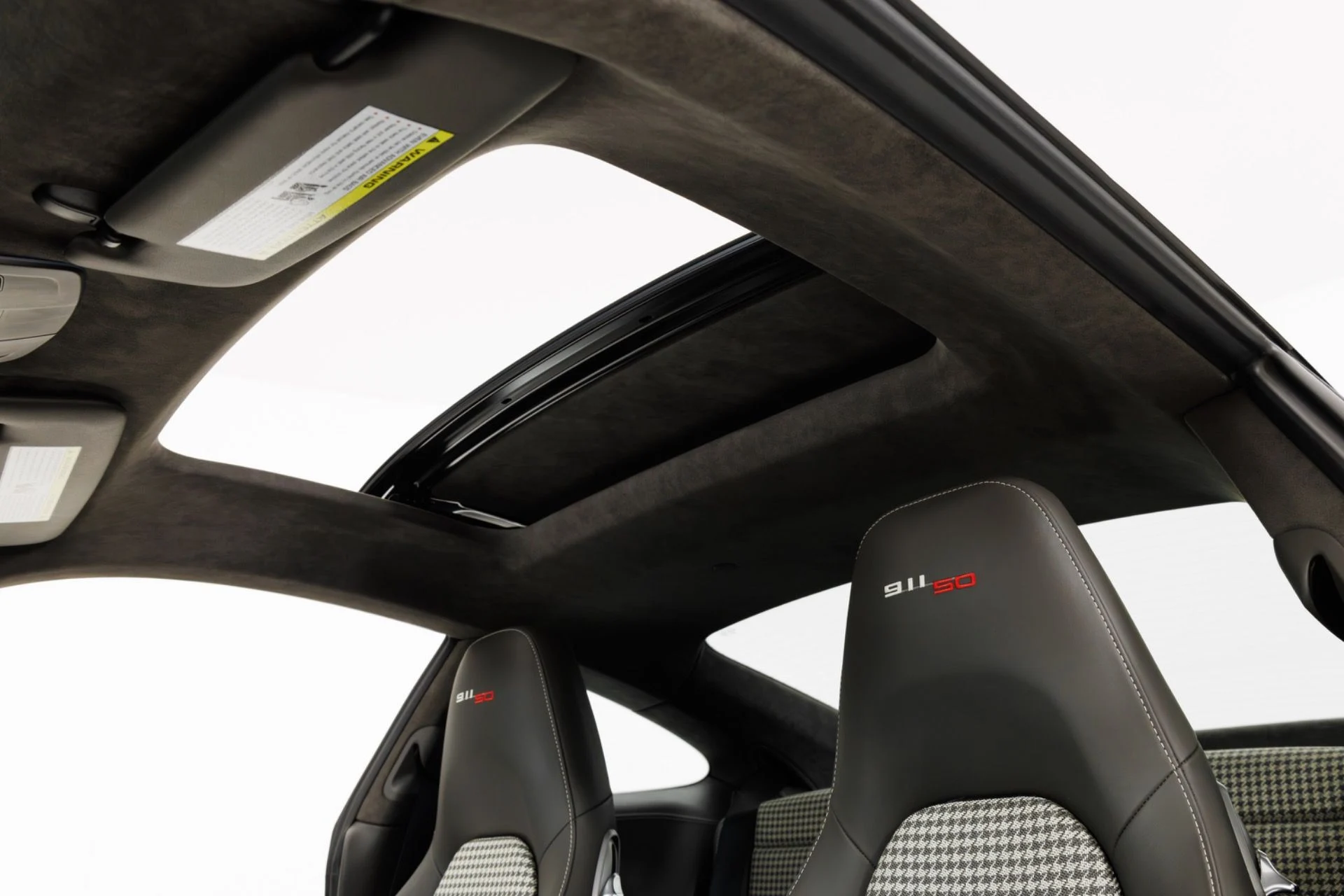 mph016_4071129551_Used_2014_Porsche_911_Carrera_S_1781907468_327961a31f