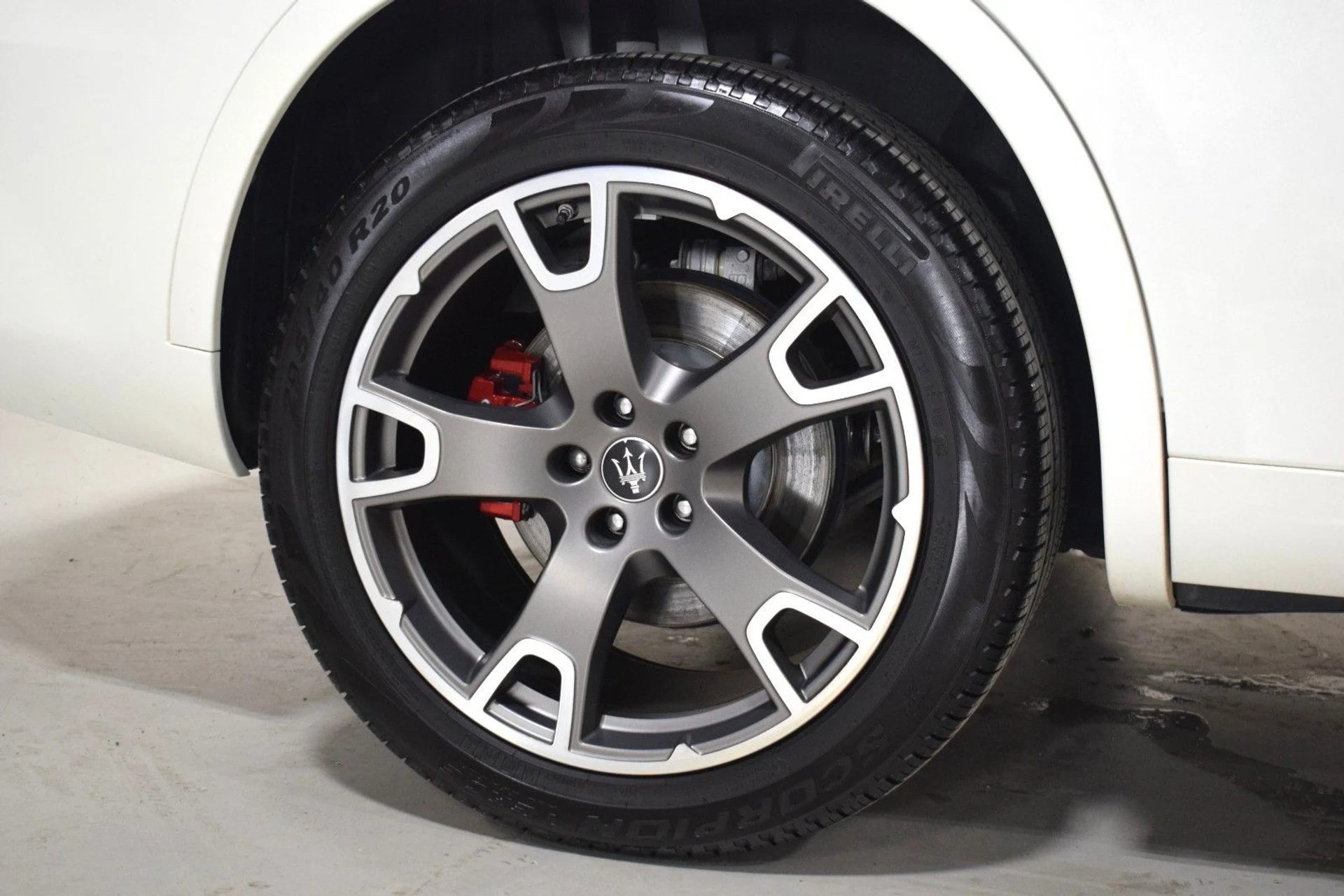 mph016_4072730571_b9ae78d1c3fae9817da4b8919fce90b0x_c6e470b6a8