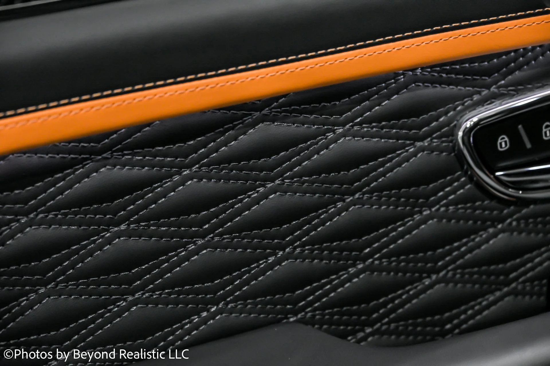 mph016_4077586056_d1d644012da180185d6ee52b11d21730x_975fc15f4f