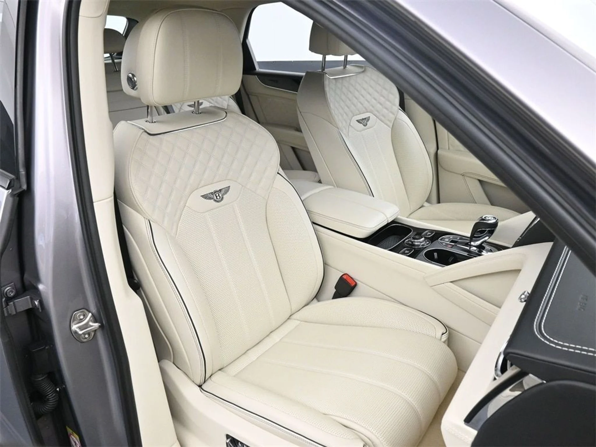 mph016_4084722361_38e4f9f17d57264f28f8545a2b57ef5fx_4217e13027