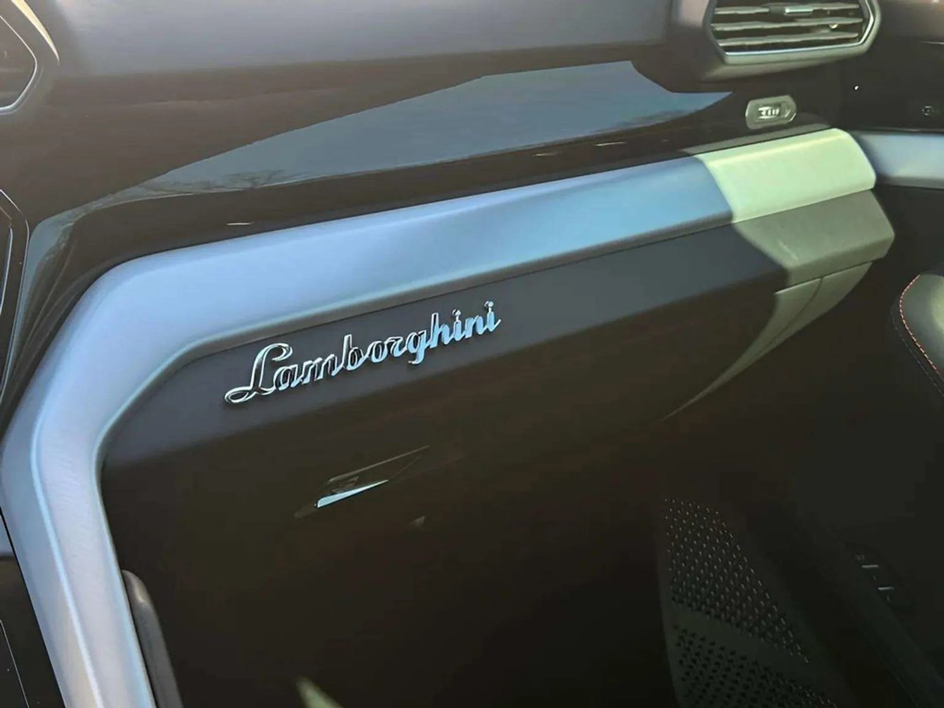 mph016_4087053061_9375176ede5a01f8073a4e8515177666x_75837f9526