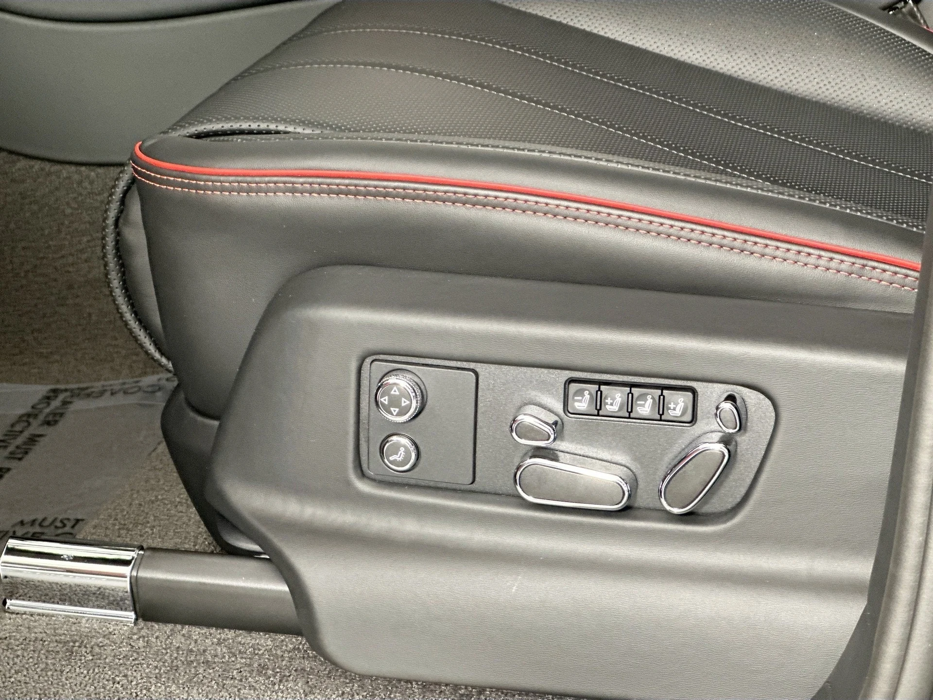 mph016_4088023351_17_9c86b7baaa