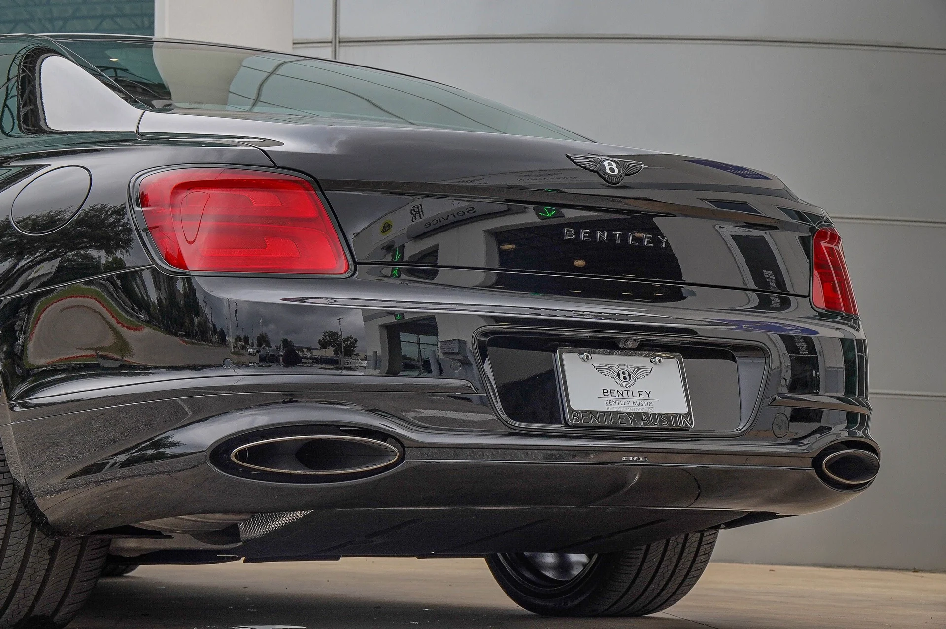 mph016_4099945457_Hi_Tech_Luxury_Imports_LLC_SCBBP_6_ZG_5_TC_026011_image_16_254299b4e8