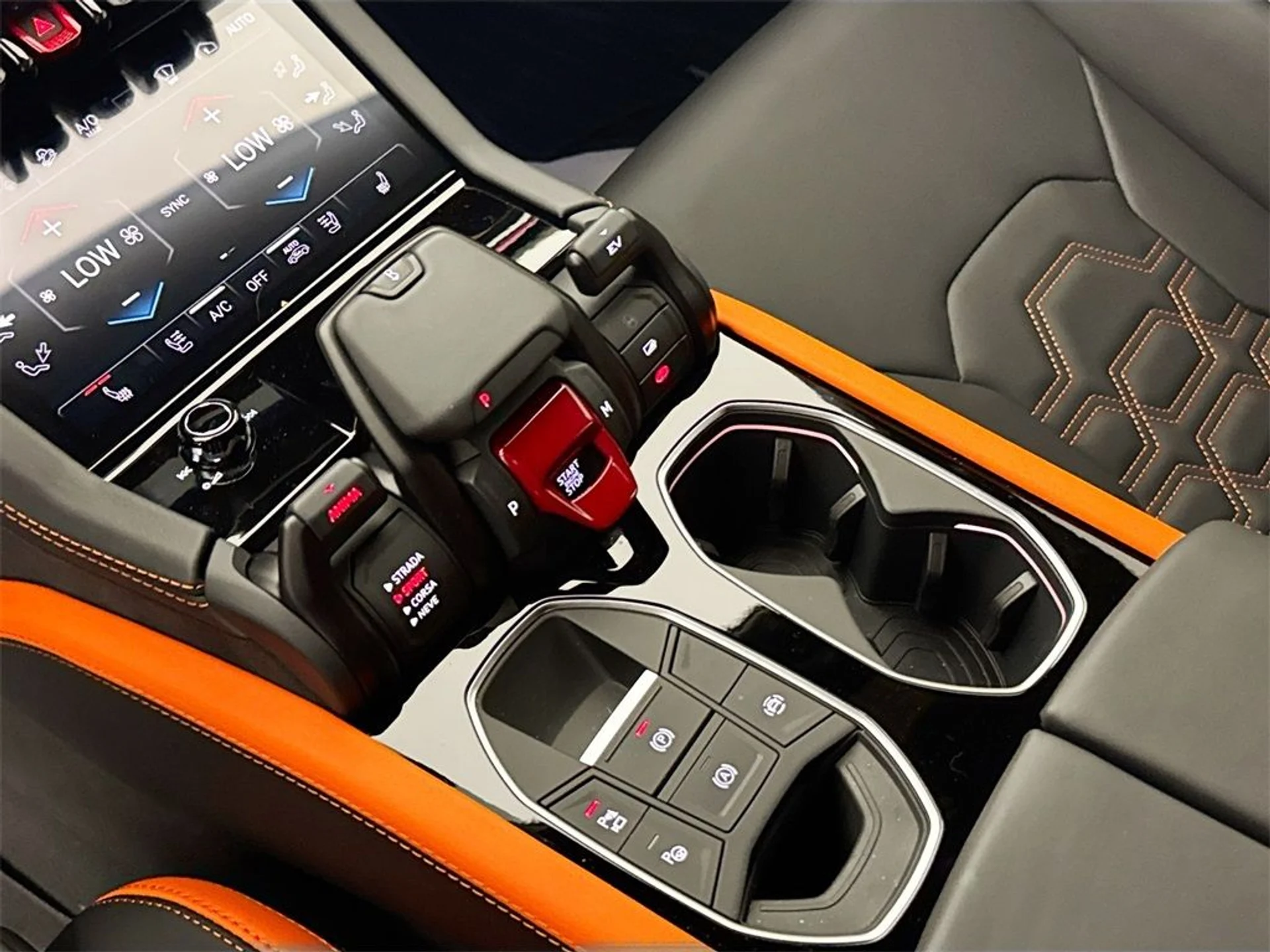 mph016_410190426_ce613138e03f32824056522cd95923ef_9946a5c84a