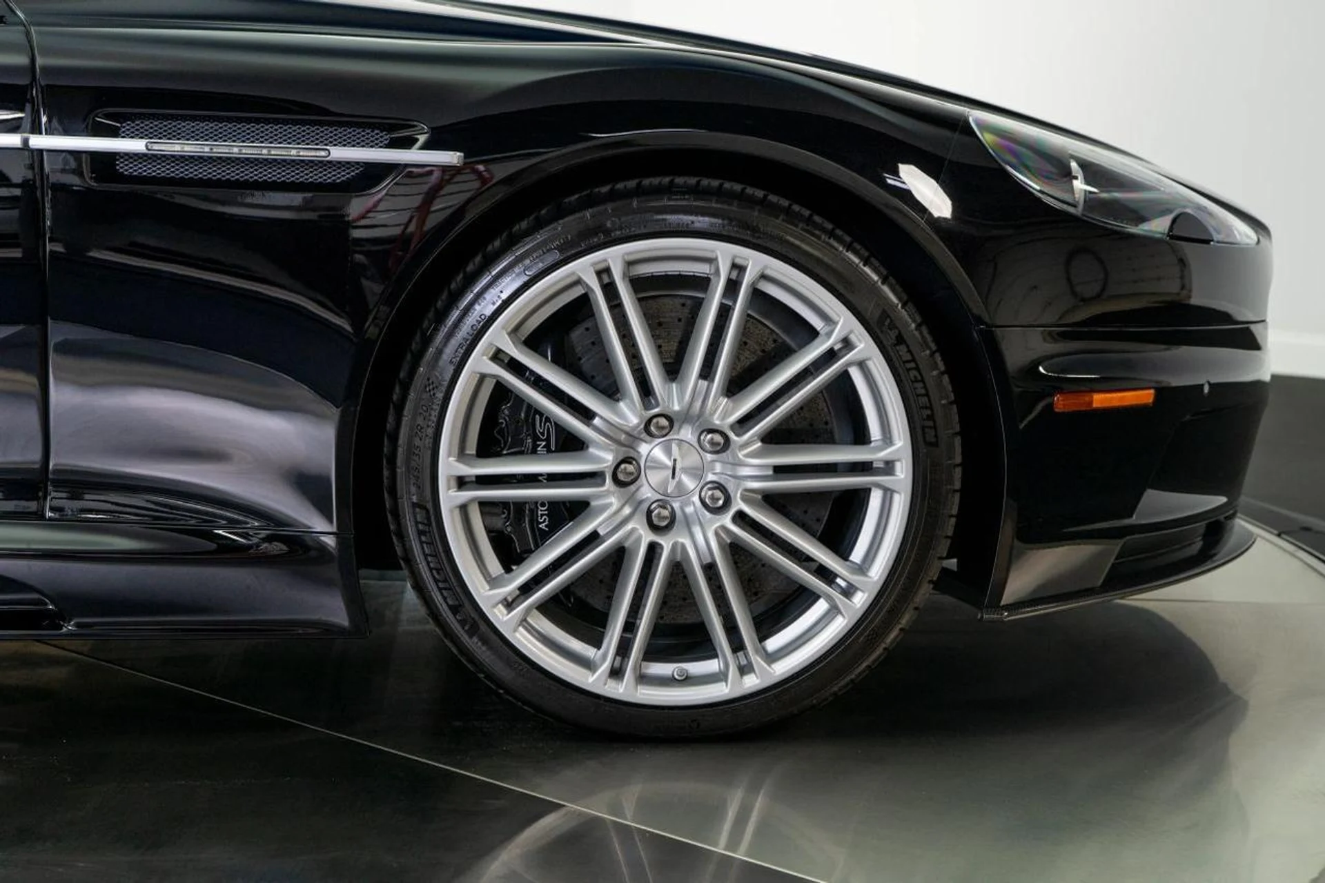 mph016_4107771870_594f34dff75b19530ab69df7abc7fbb7_f975fe37a2