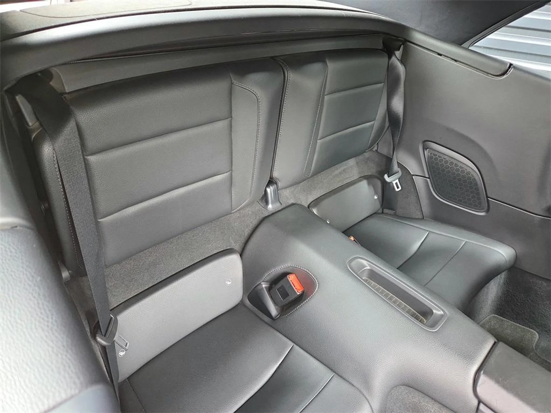 mph016_4112241786_7_HEV_5ke9_K_Lg_U4_Dl_F_W_Ziah_XE_5_PM_a1cfc6de46