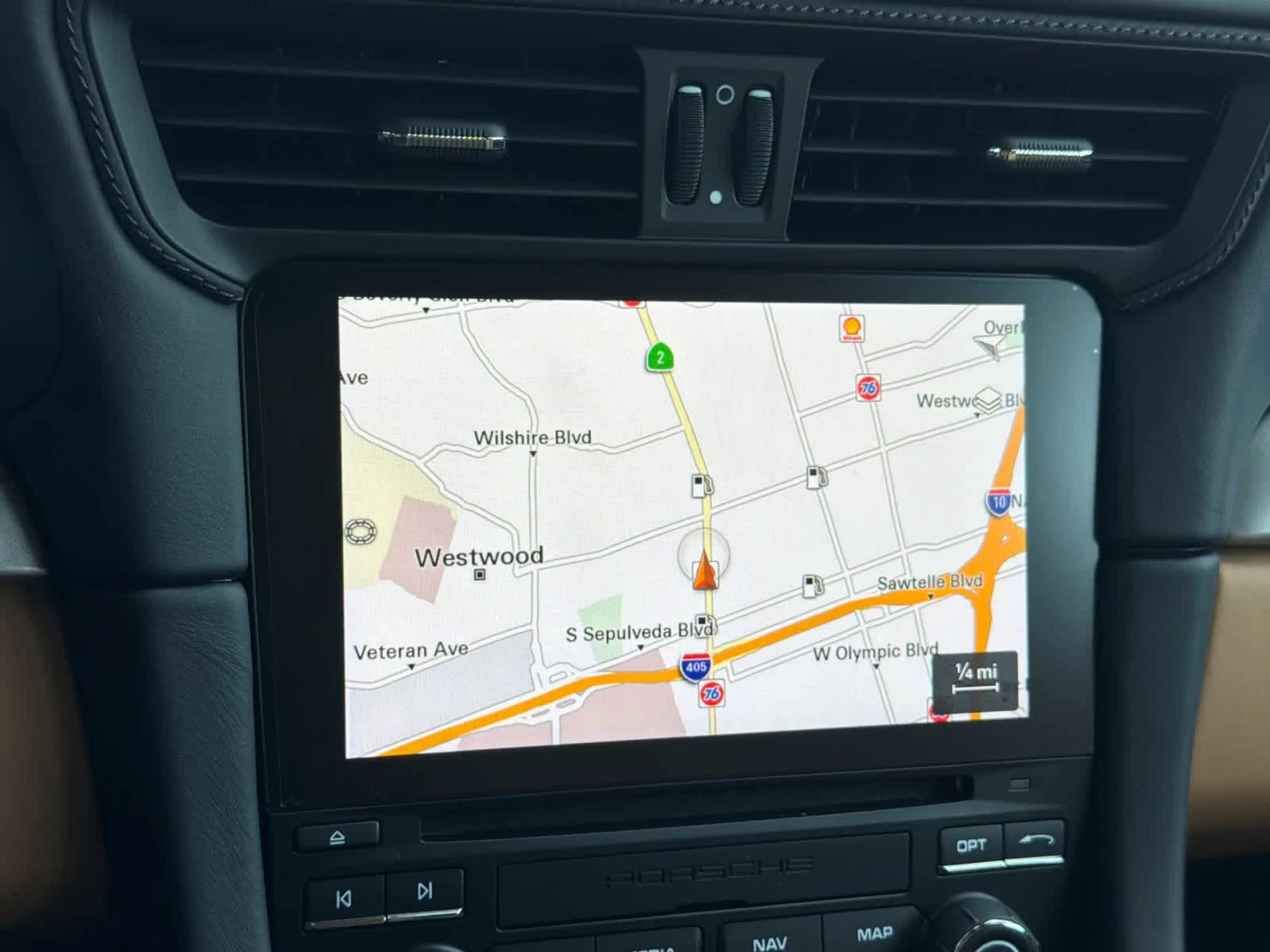 mph016_4117813901_17_bee7275508