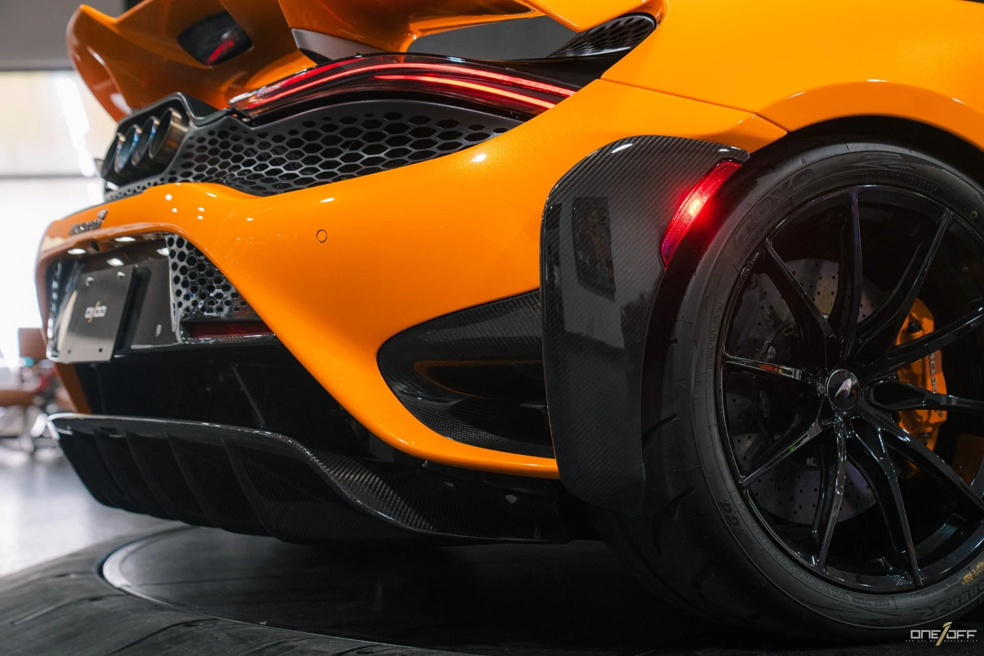 mph016_4125217287_Used_2021_Mc_Laren_765_LT_ROOF_SCOOP_MSO_Papaya_Spark_RYFT_Exhaust_Full_PPF_1764093013_2b3552b60e
