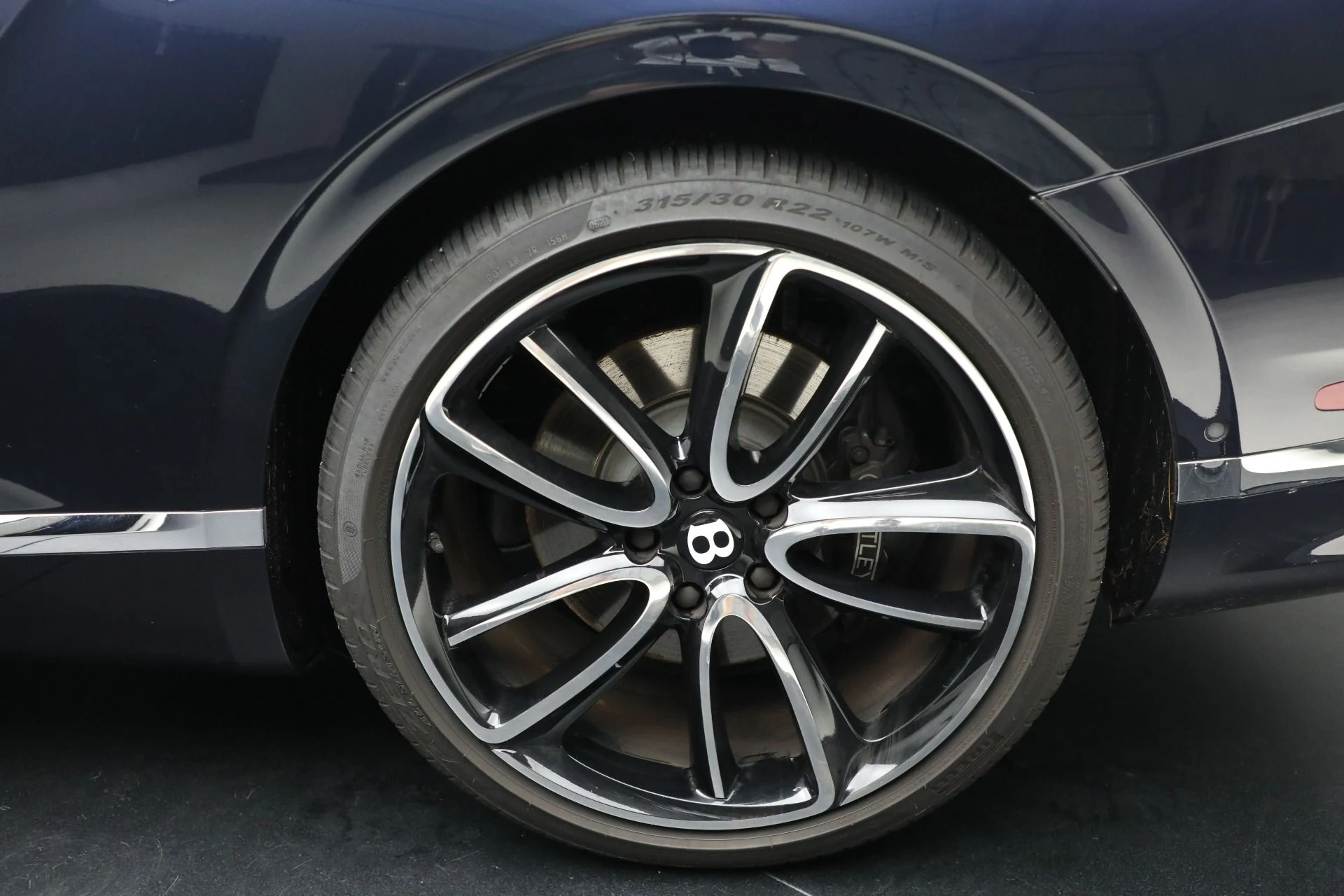 mph016_4126265957_Used_2021_Bentley_Continental_GT_V8_a9b57057b1