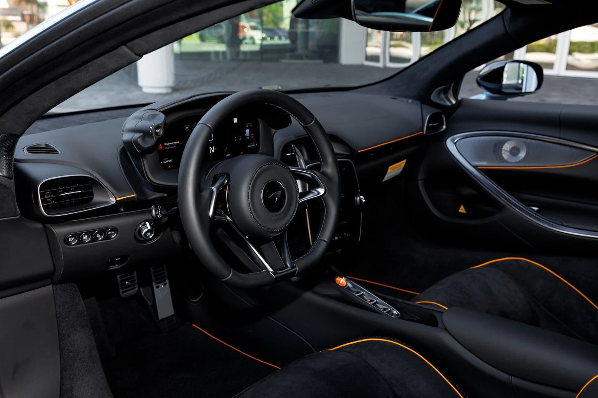 mph016_4134247330_602_p17_l_977abd09c5