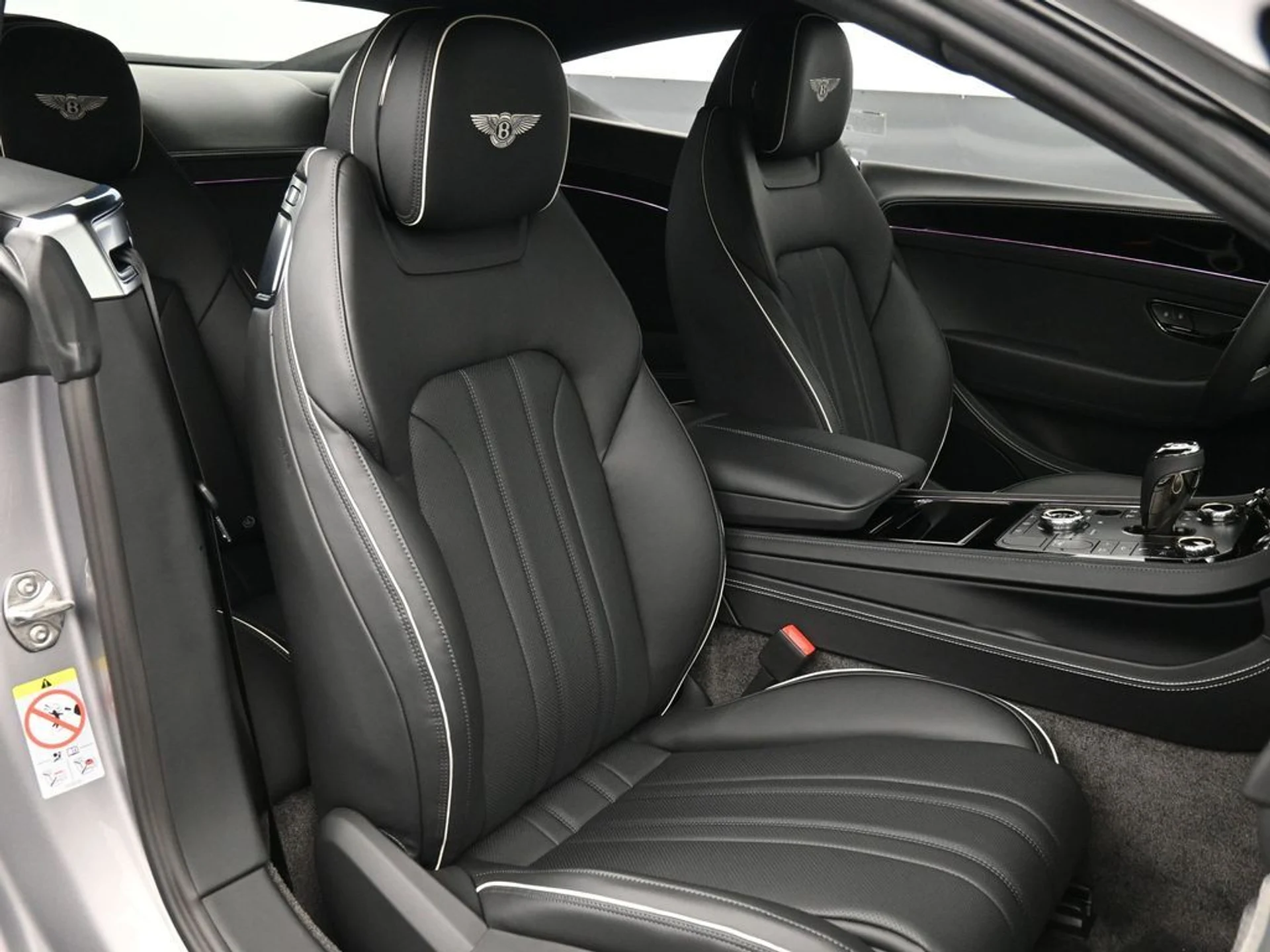 mph016_4137223824_607035ace5b5c322232bace2d2b27ab5x_457a25a849