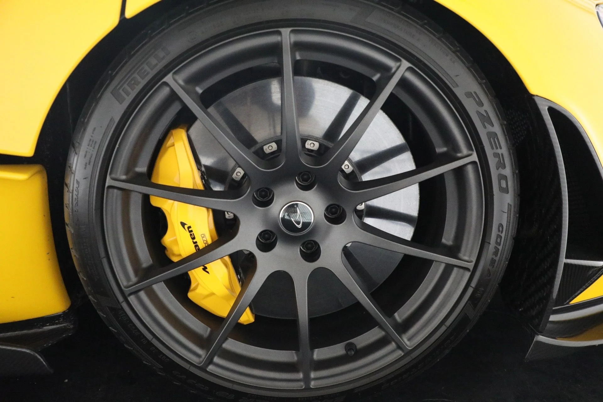 mph016_4137389866_Used_2015_Mc_Laren_P1_862587764e
