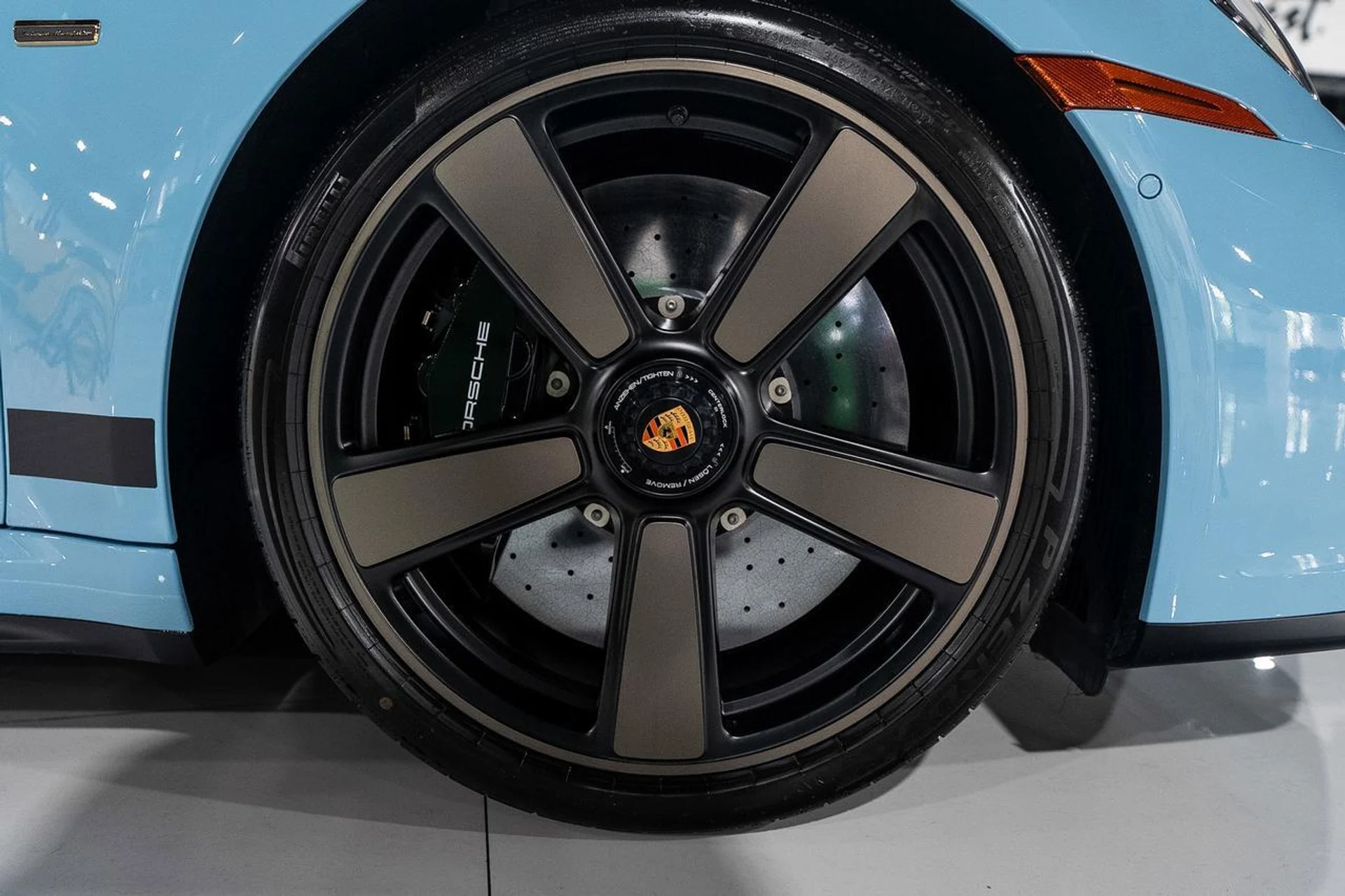 mph016_4140162296_c29867ba21758e5f815e53ddb3c1b51e_c27526e260