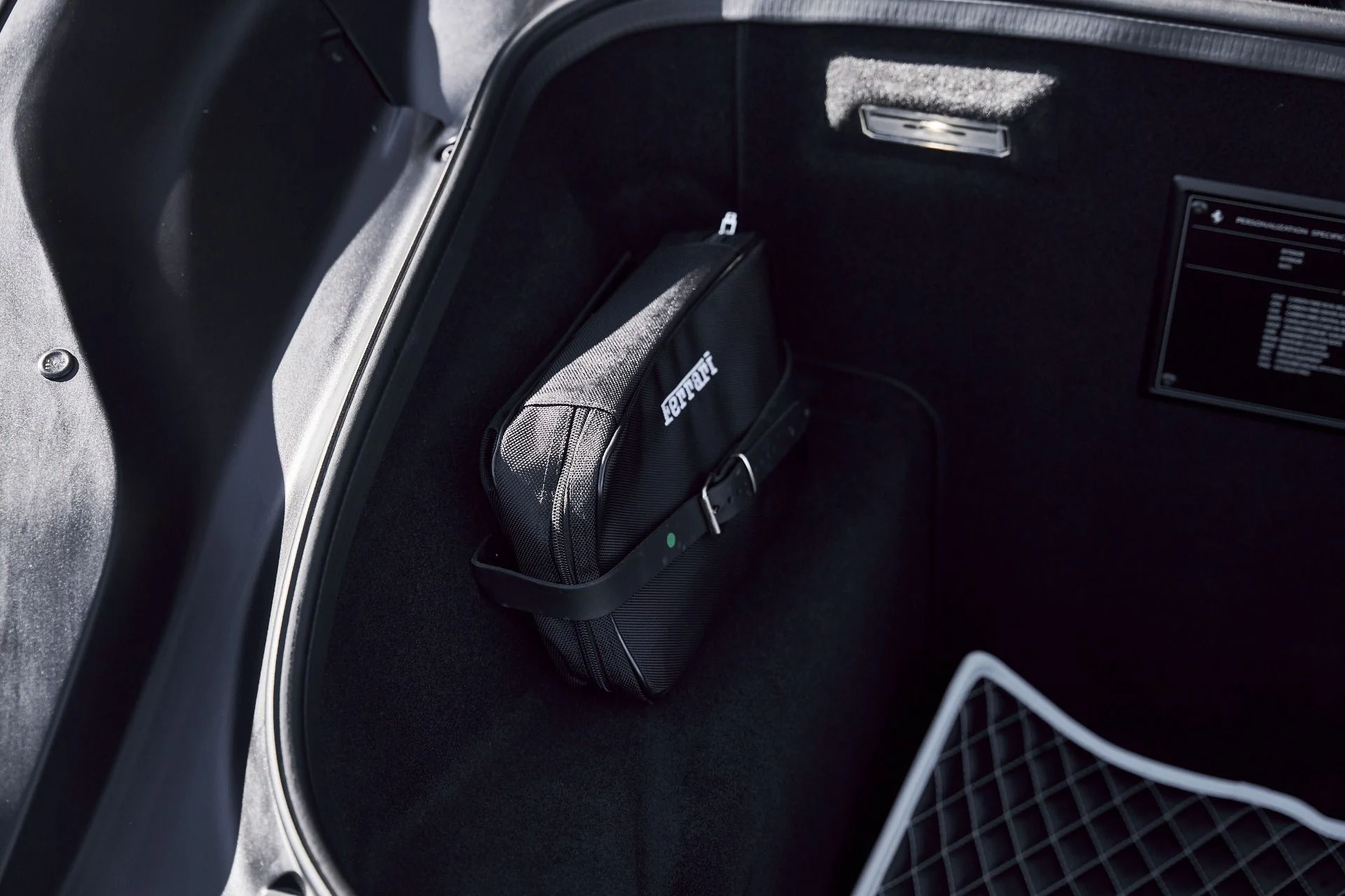 mph016_4144530219_Used_2017_Ferrari_488_GTB_1768271144_9f052c04df