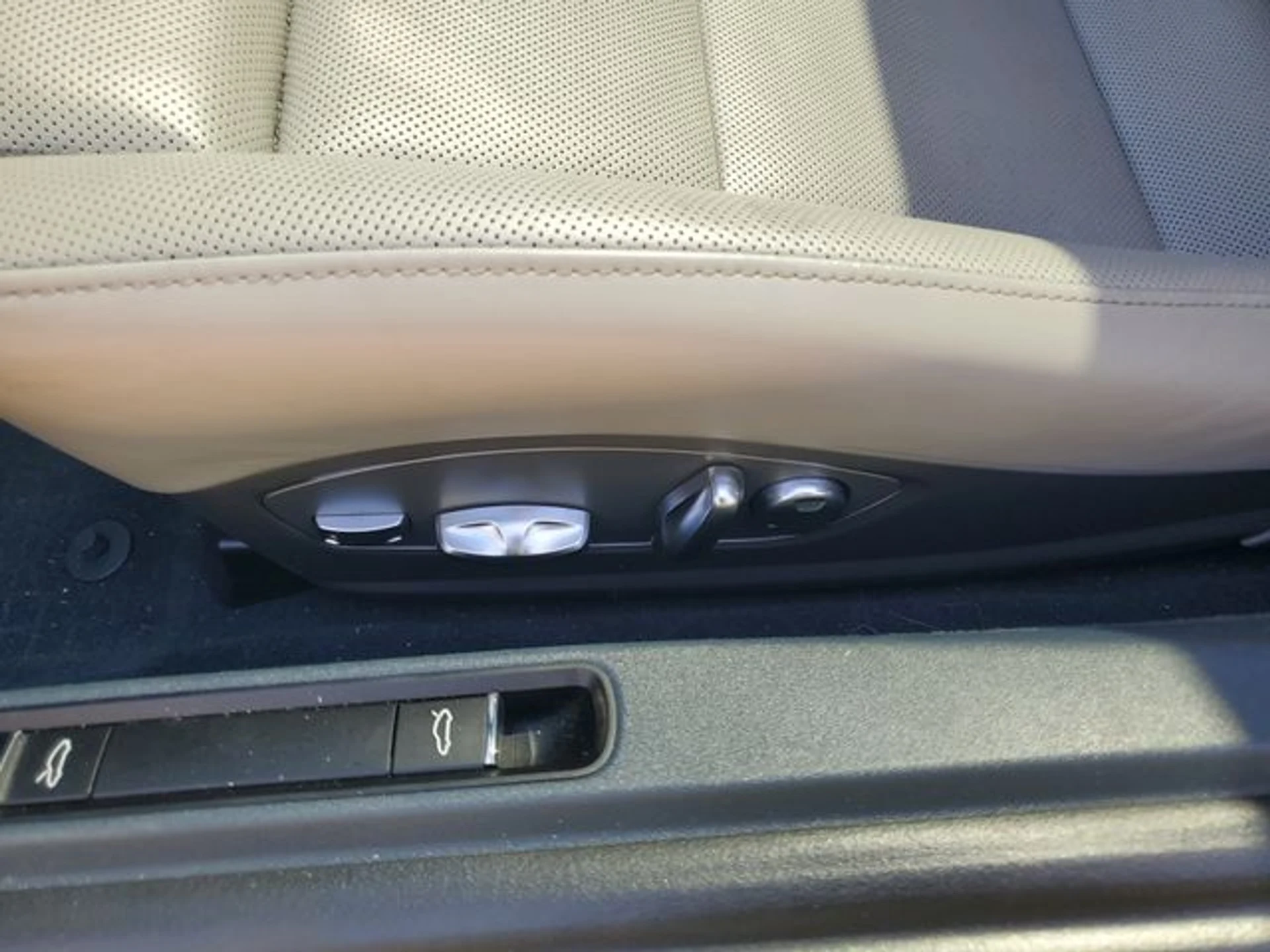 mph016_4146330352_cc2d99dfa5e7d5e10894278023074e4dx_175c54793a