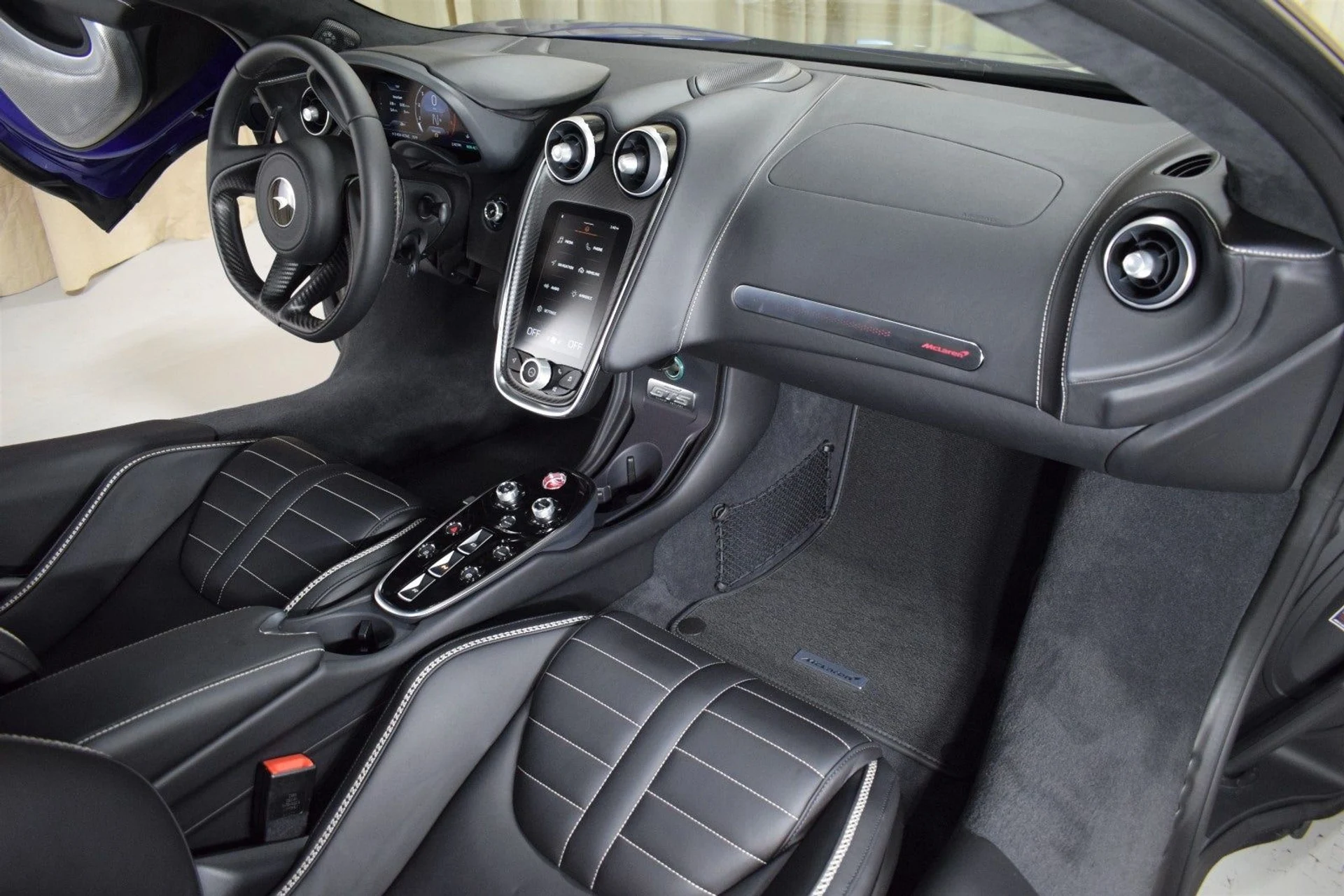 mph016_4149474832_cf5f80b8fb2e4f8b8ab9f909e62ad88fx_0d55e63b67