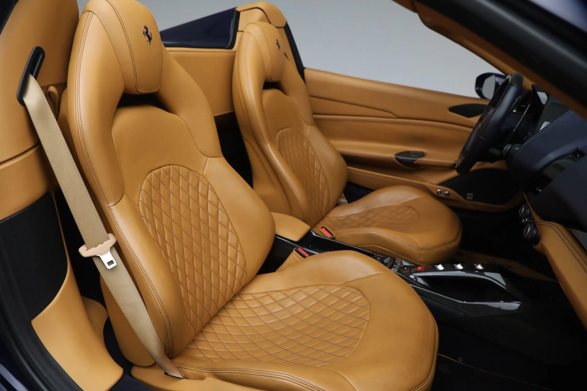 mph016_4157174951_Used_2017_Ferrari_488_Spider_1781020224_ae7aabe0ae