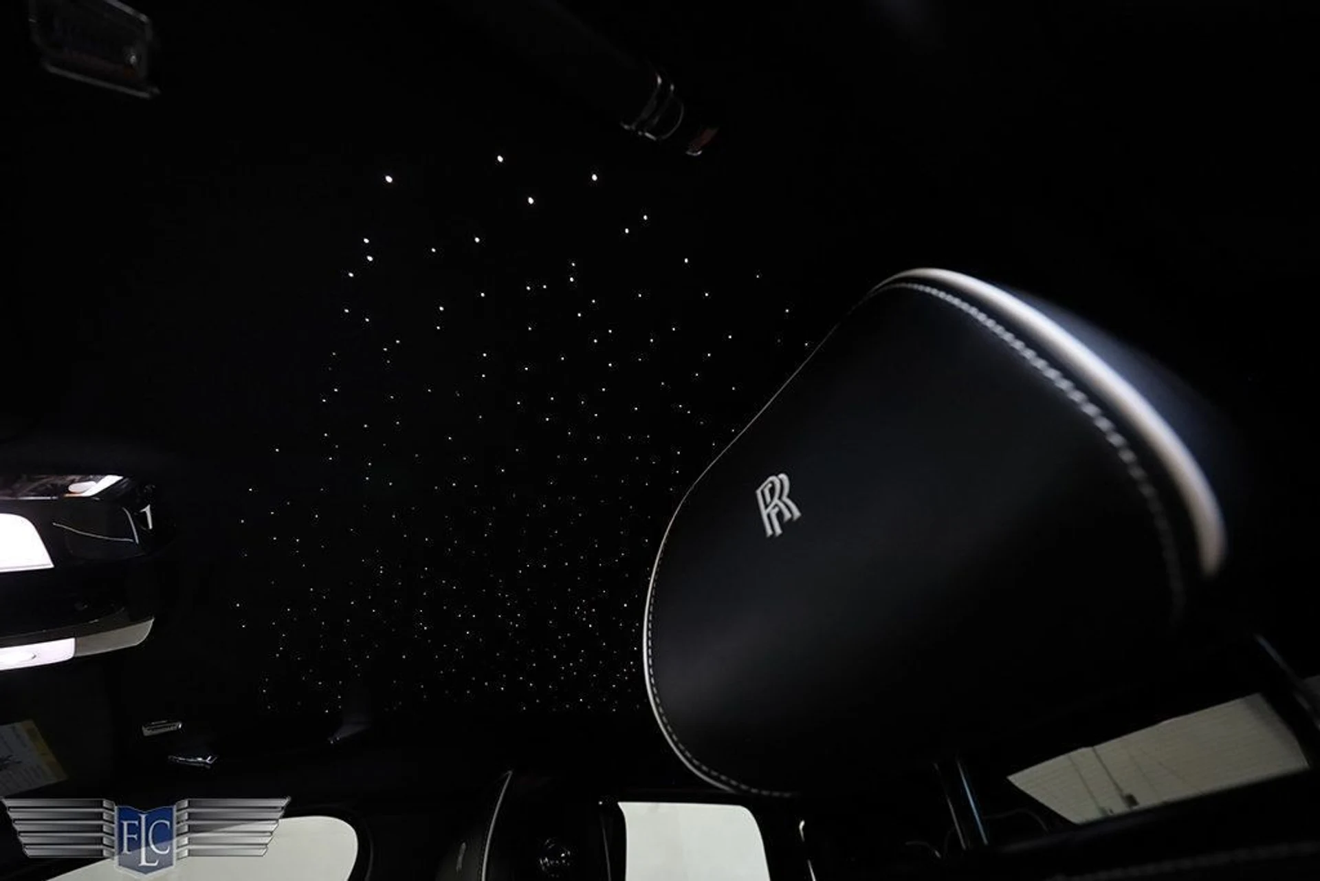 mph016_4157910515_used_2021_rolls_royce_ghost_ewb_sedan_9689_23033984_17_1024_bfc508eff7