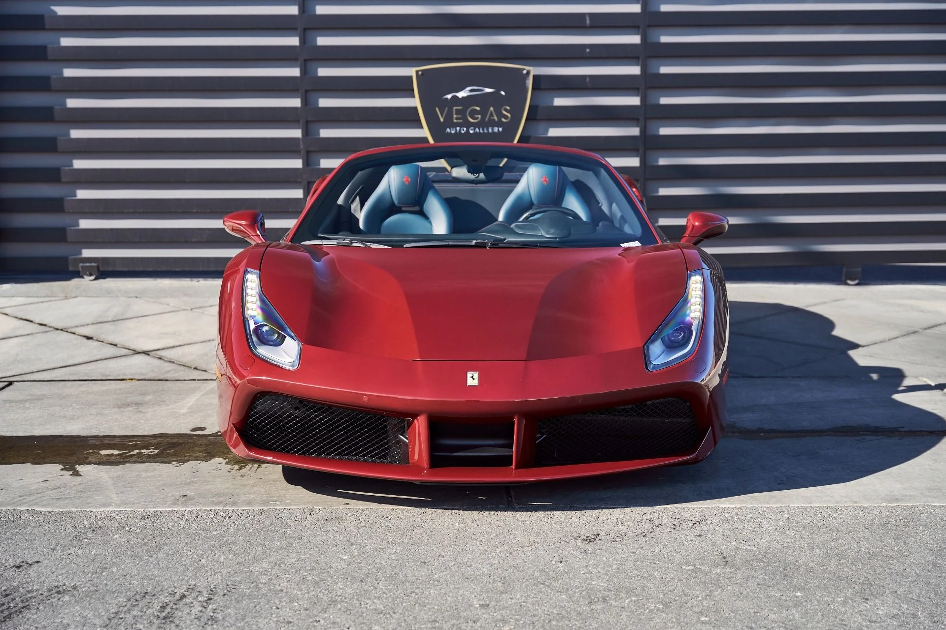 mph016_4160956122_Used_2019_Ferrari_488_Spider_Base_1769554990_823ccf02e2