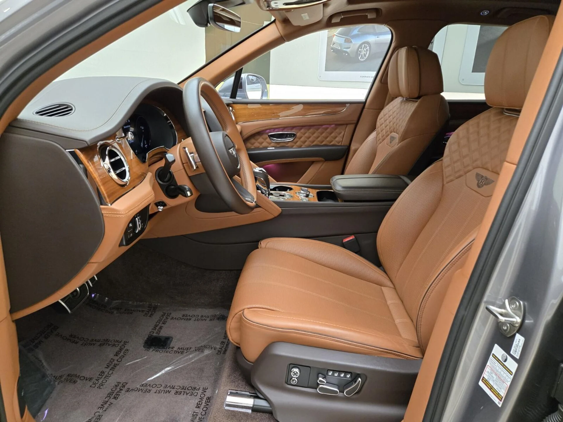 mph016_416117313_Used_2022_Bentley_Bentayga_V8_1766558883_83c626e2b0