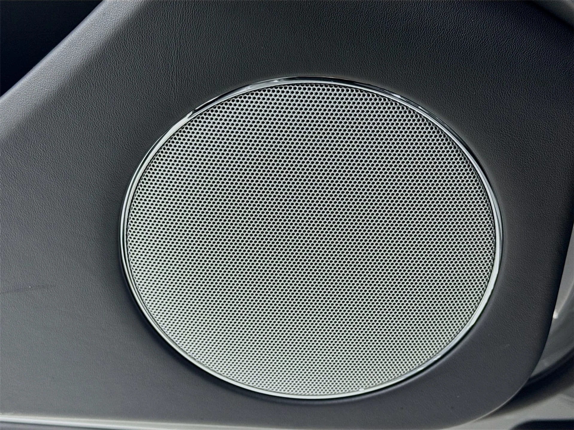 mph016_4166149481_d273ffad7deb50fed714c0211a9add5ex_48db3c6926