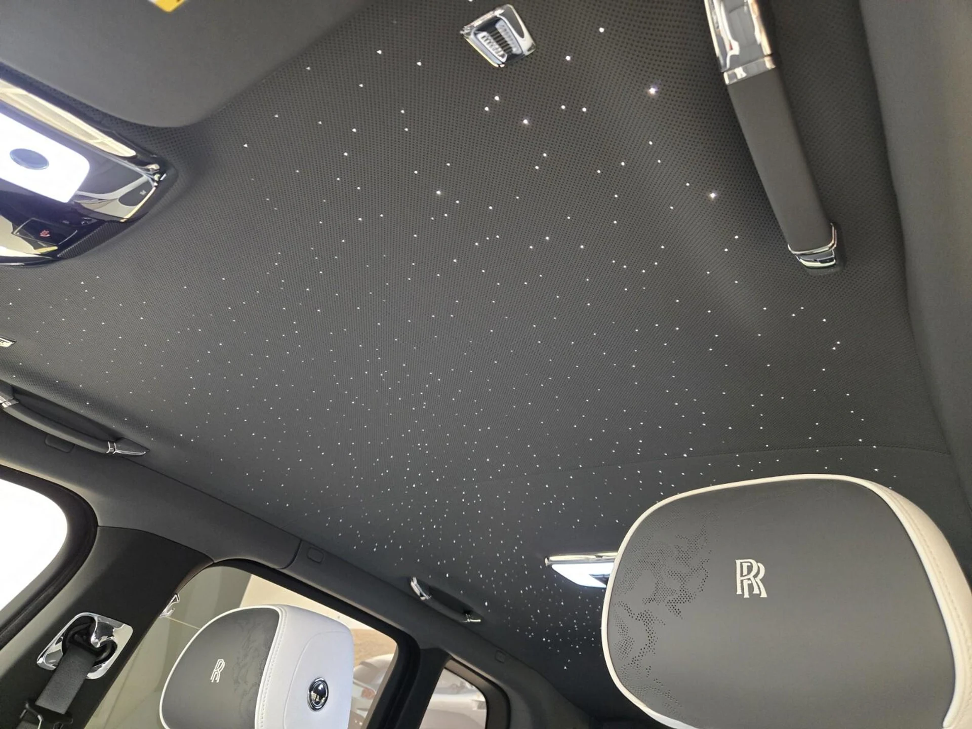 mph016_4170603778_New_2026_Rolls_Royce_Cullinan_1768889704_374a90db10