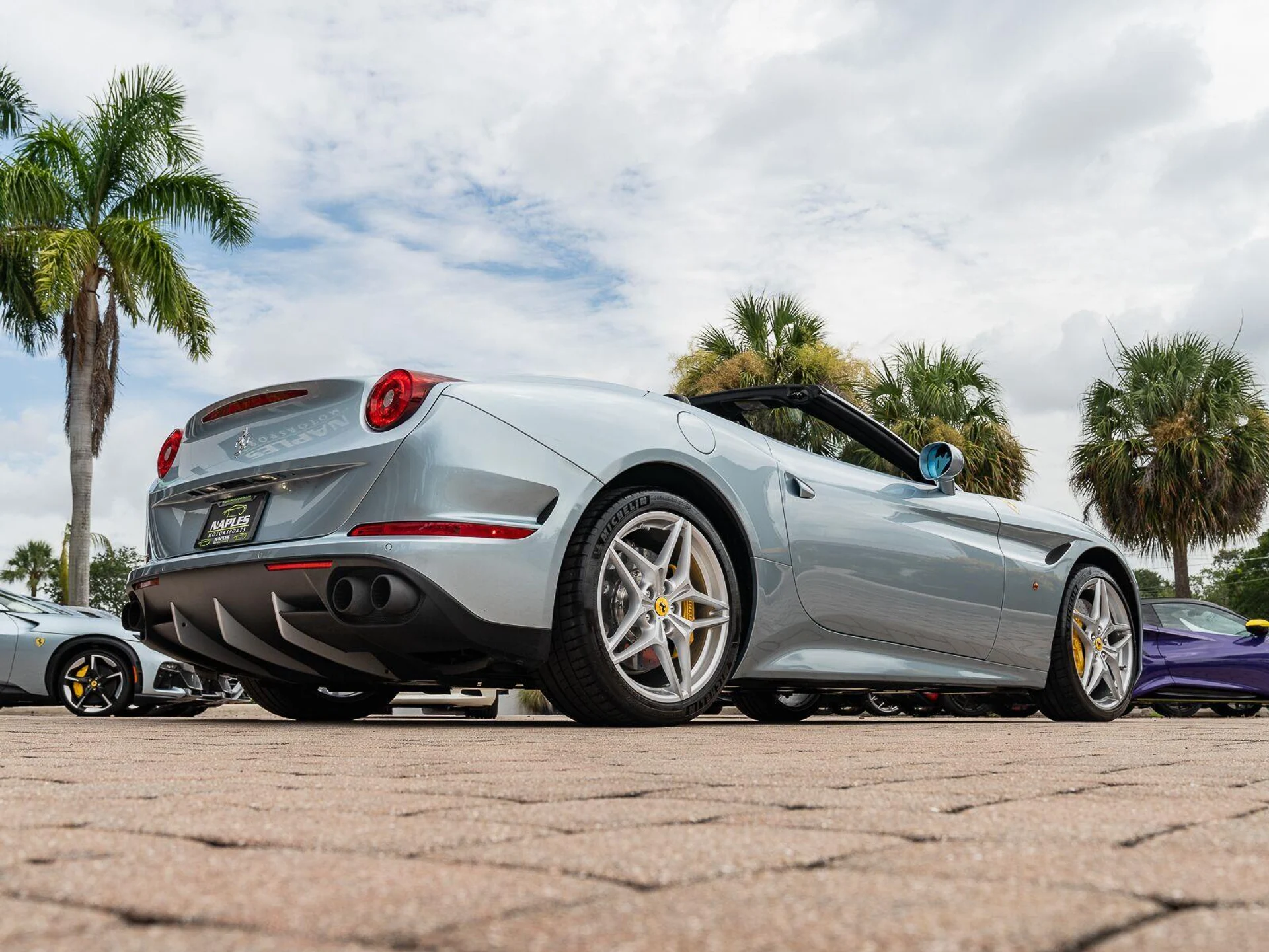 mph016_4175936993_Used_2016_Ferrari_California_T_1785949658_f15d1a6980