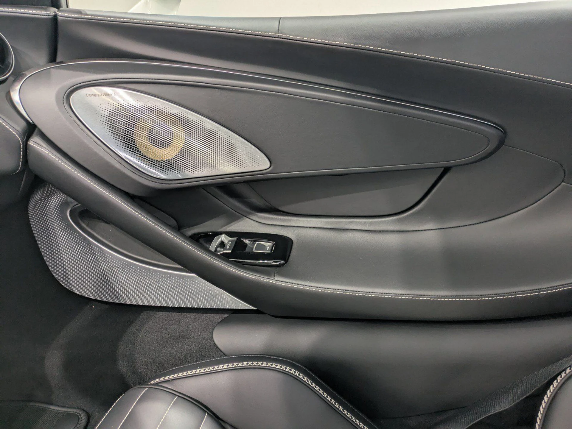 mph016_4178544590_e2adb2d2bd515ced80448b38fc0df48c_6b2e140bb7