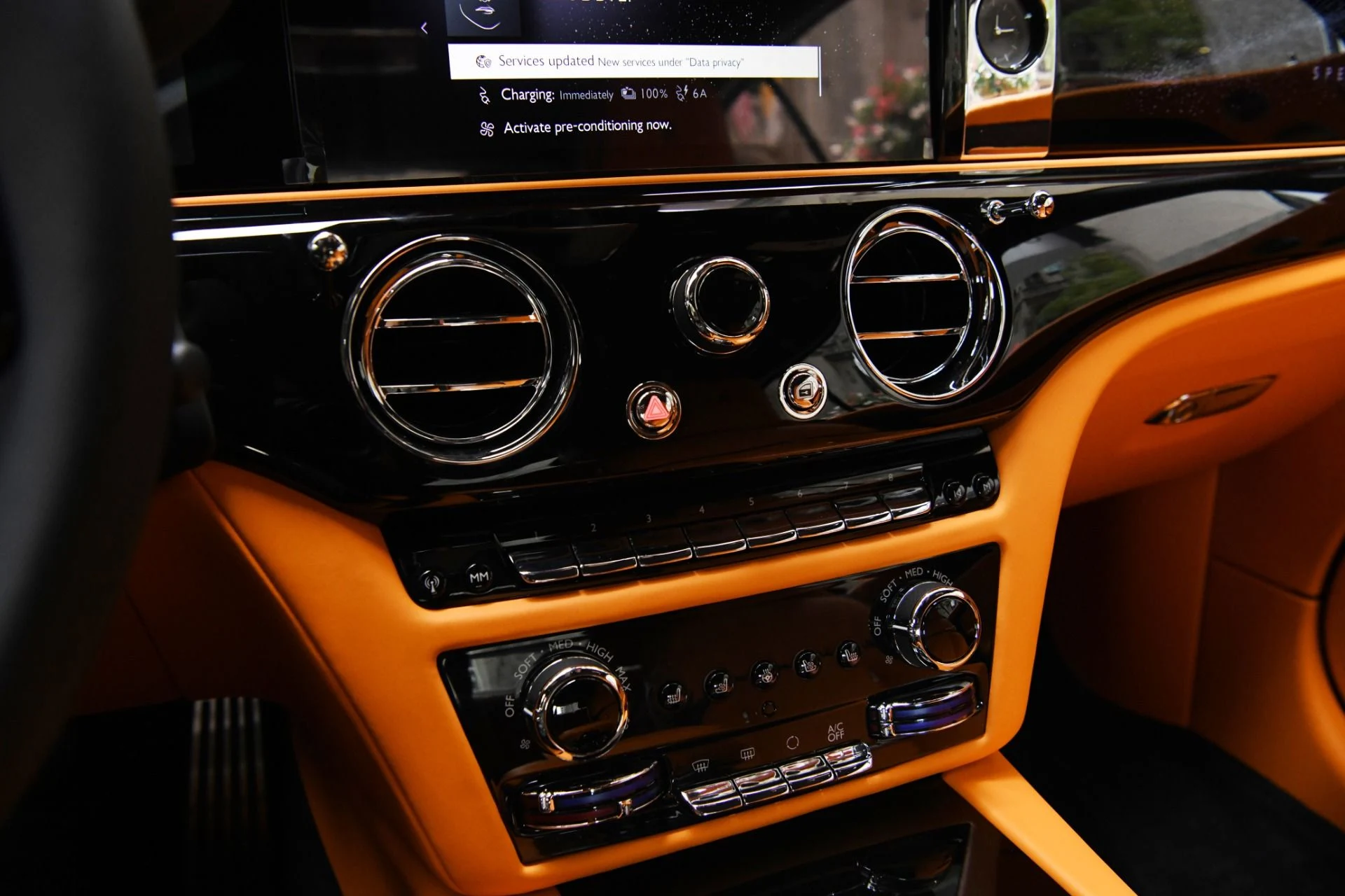 mph016_4186207530_11986_p18_l_4690f3ff66