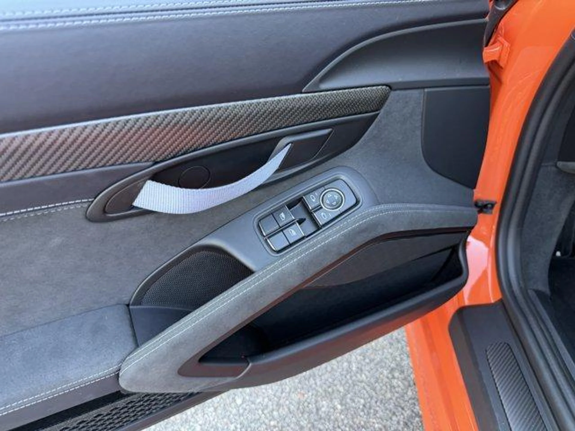 mph016_4188012241_Bfsor_K_Soezhj_LK_Orqg_Byk9_U1x_Kc_3e3c87266d