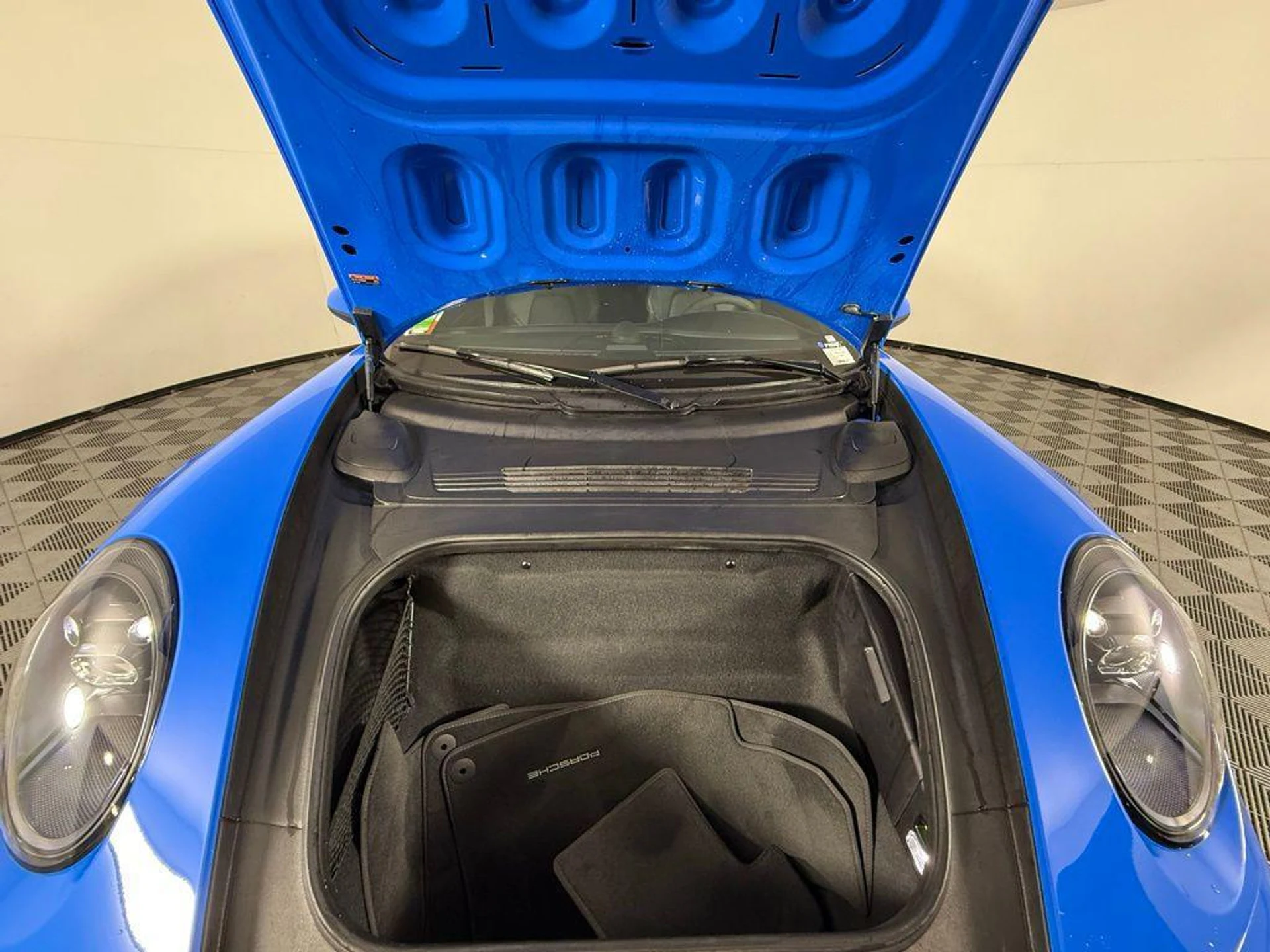 mph016_4200846055_6h_SAK_Ls5_RF_7p_BU_Lmys_NI_As0_A2_Vw_e2fe0252ea