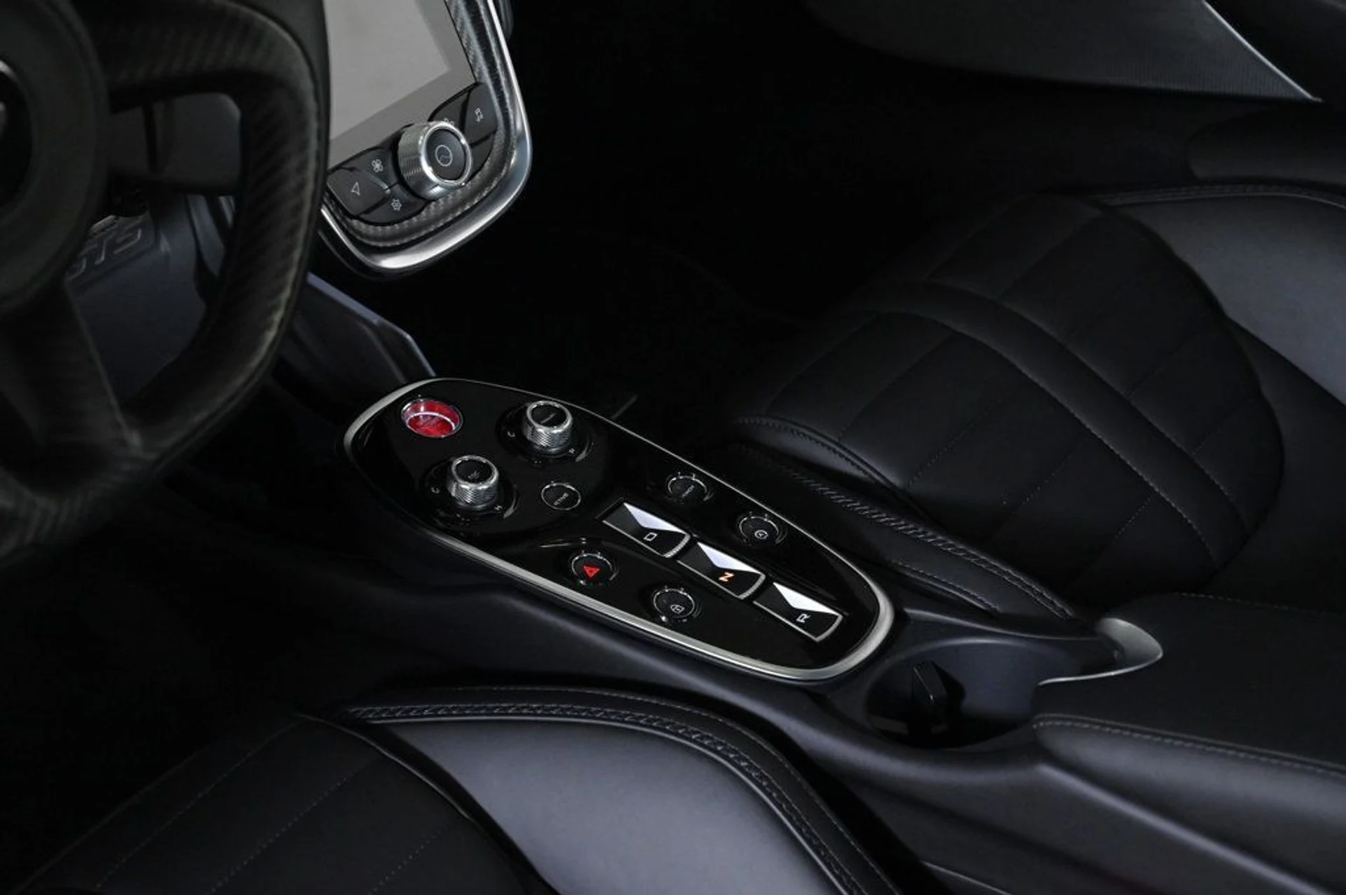 mph016_420252137_used_2025_mclaren_gts_techlux_11350_22944312_16_1024_9b03bcb876