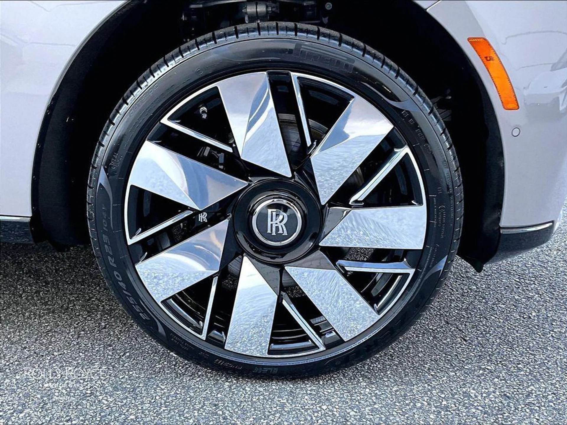 mph016_4207168303_Hpqz_Jpii_Ed_NDKUGB_Ej_RQE_cj5_SU_50eda25a1e